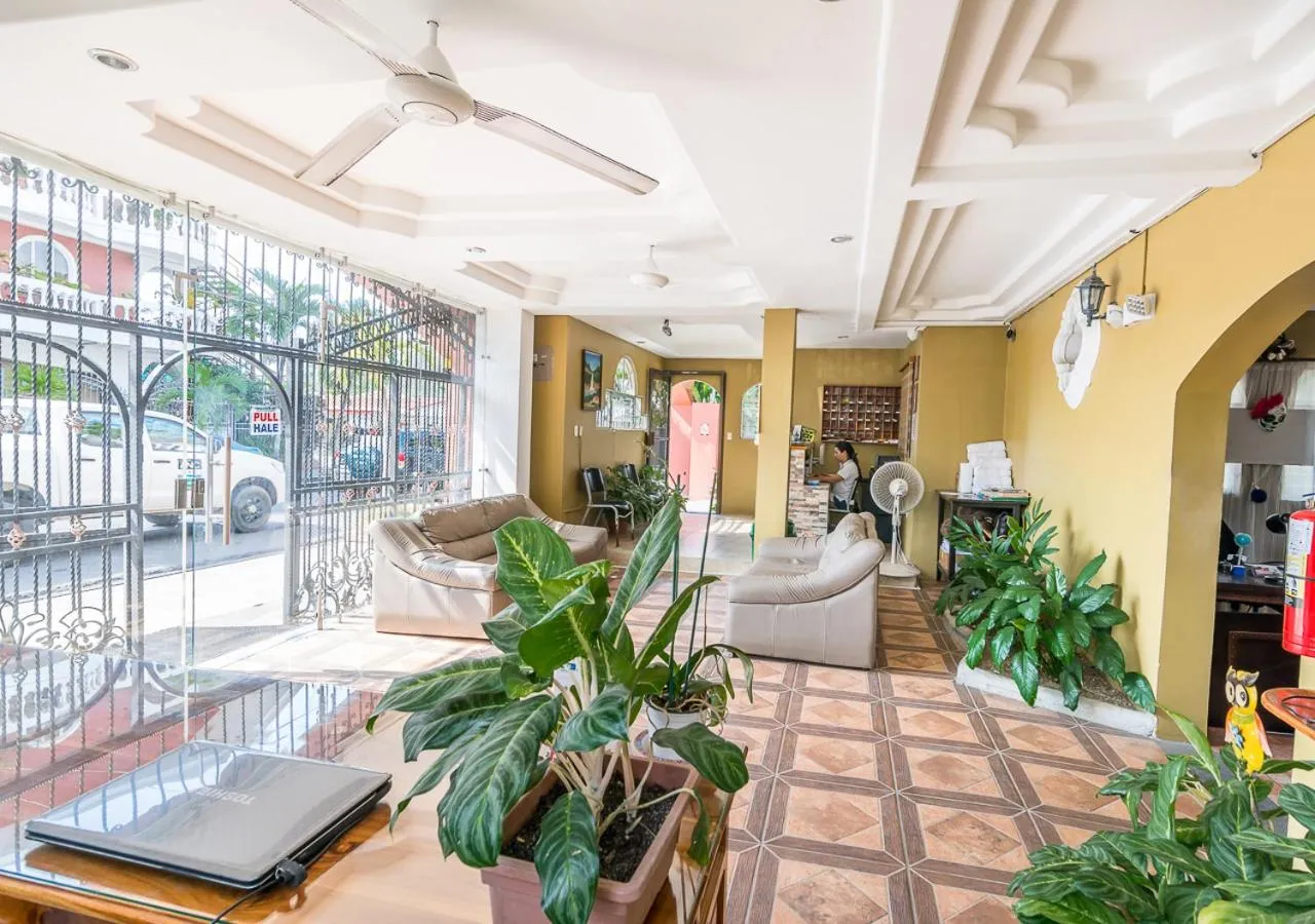 Lobby or reception in Hotel Le Priss