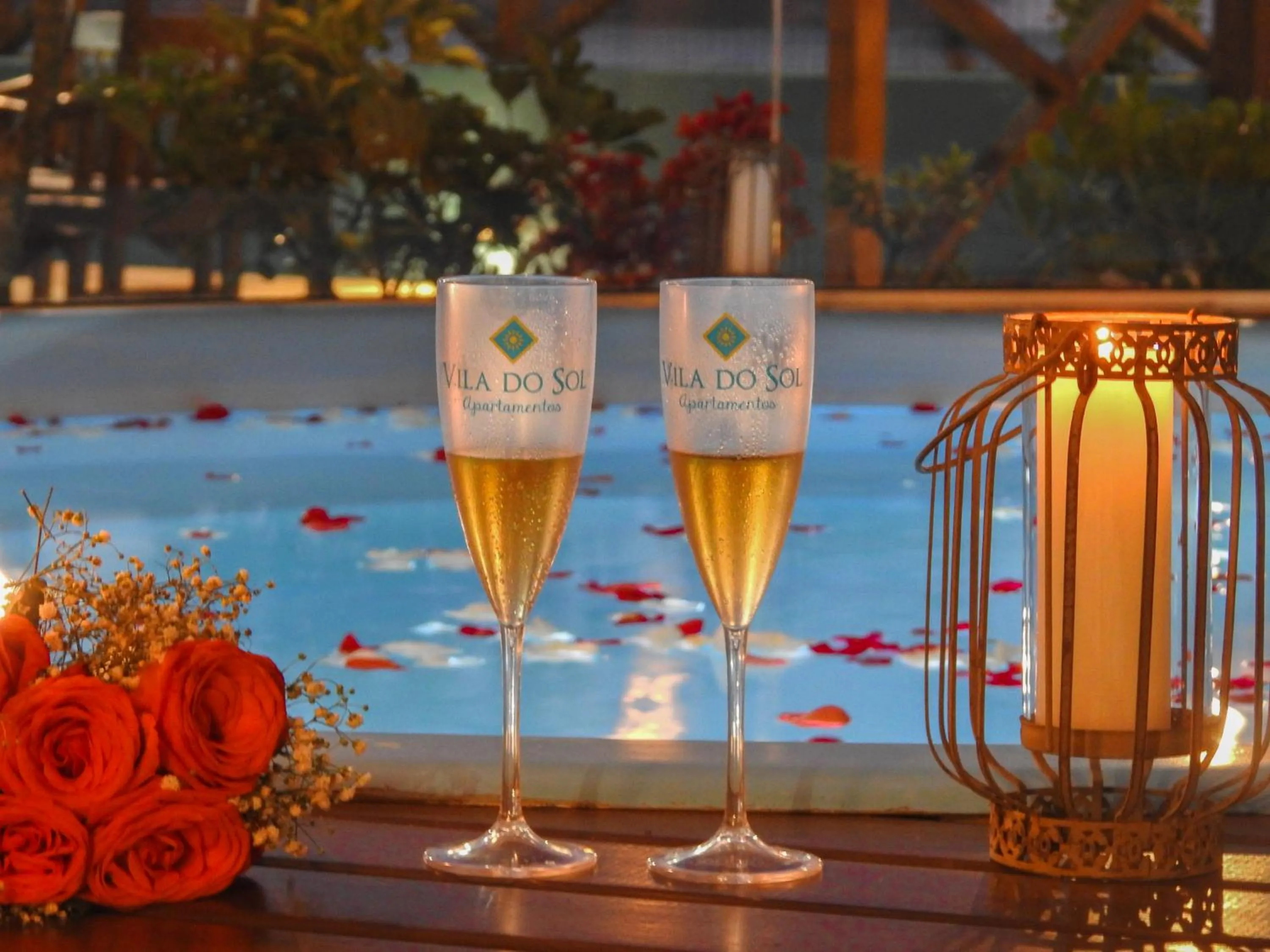 Hot Tub in Residencial Vila do Sol, Apartamentos com pé na areia