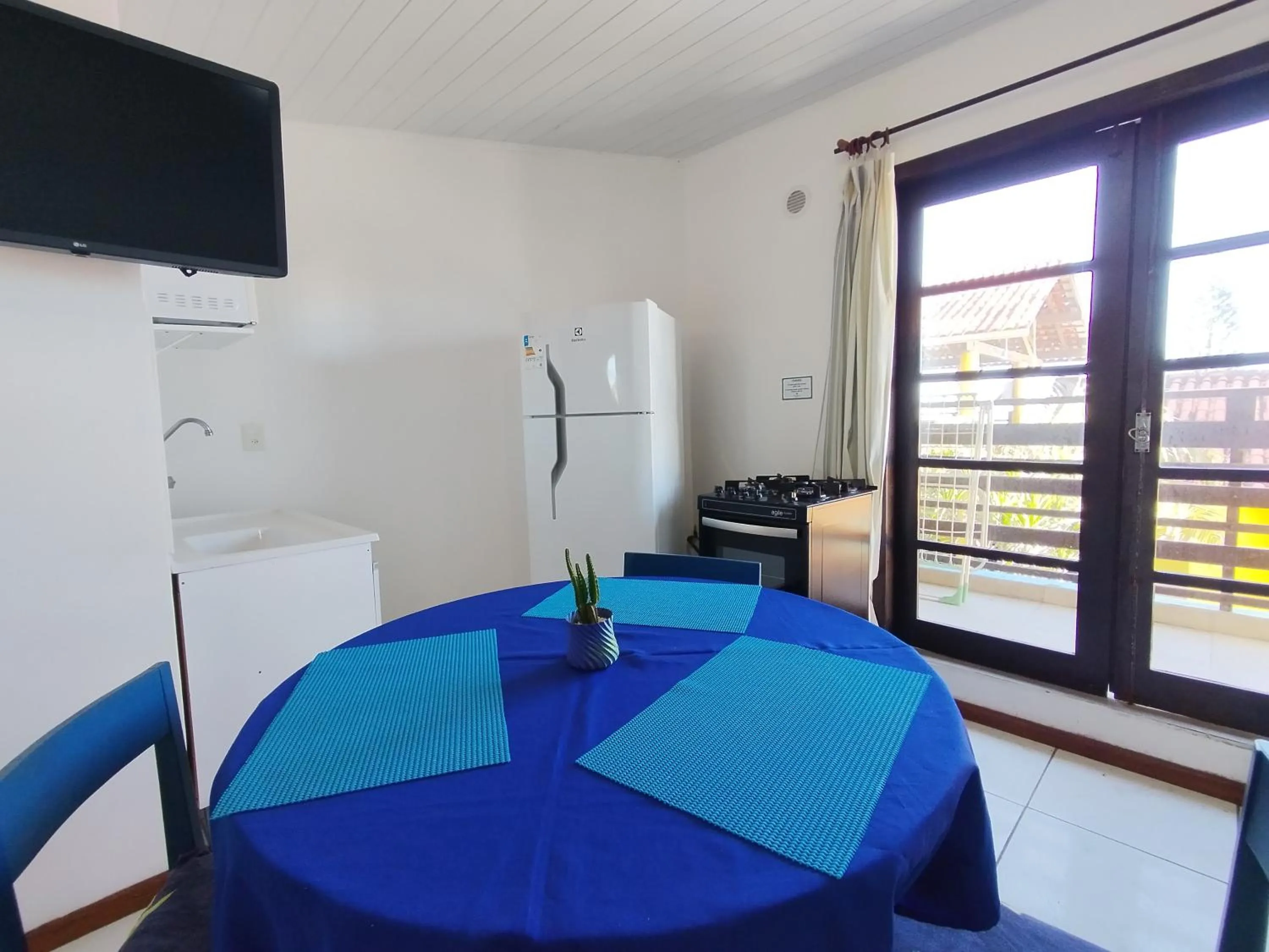 Residencial Vila do Sol, Apartamentos com pé na areia