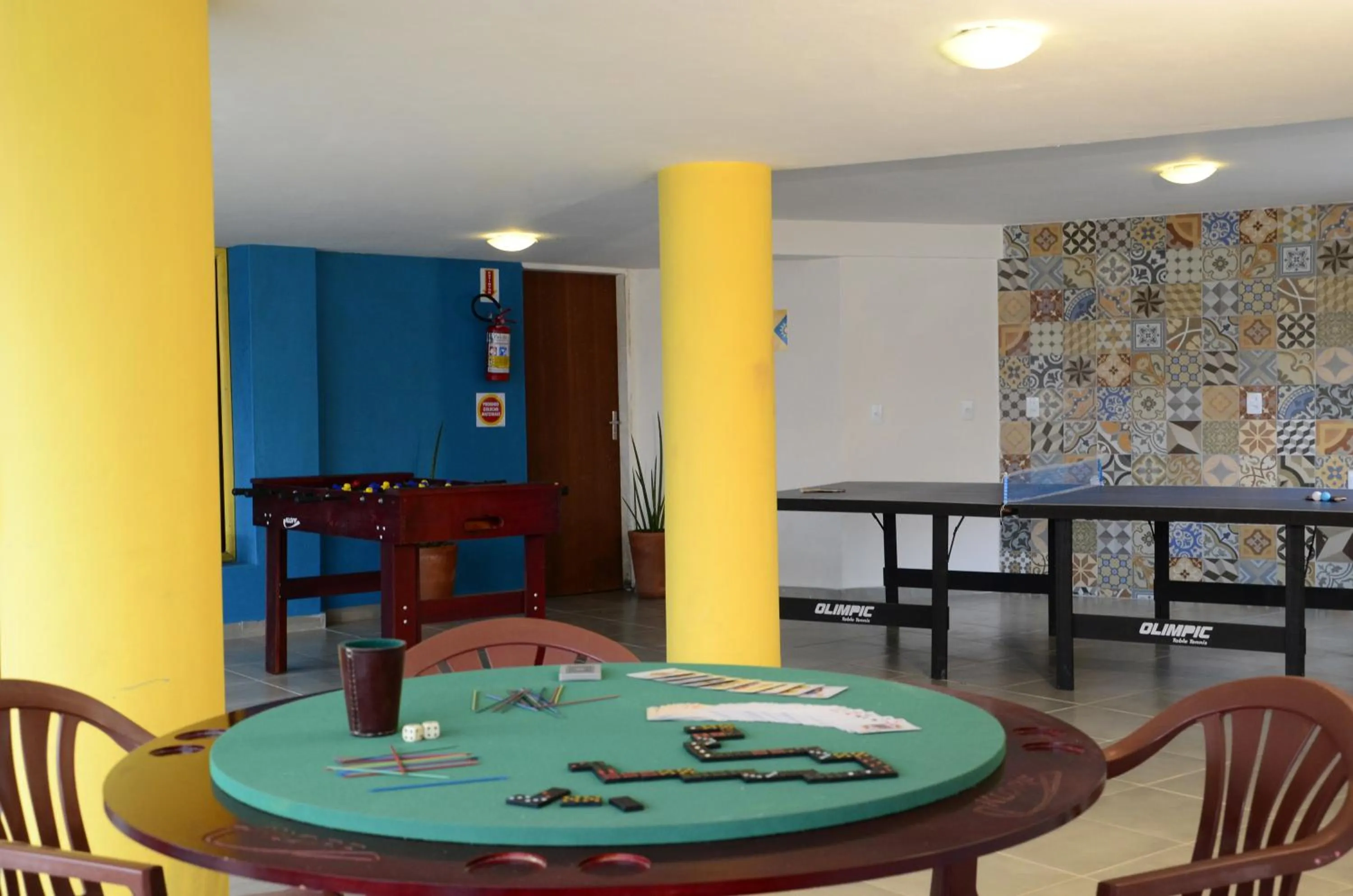 Game Room in Residencial Vila do Sol, Apartamentos com pé na areia