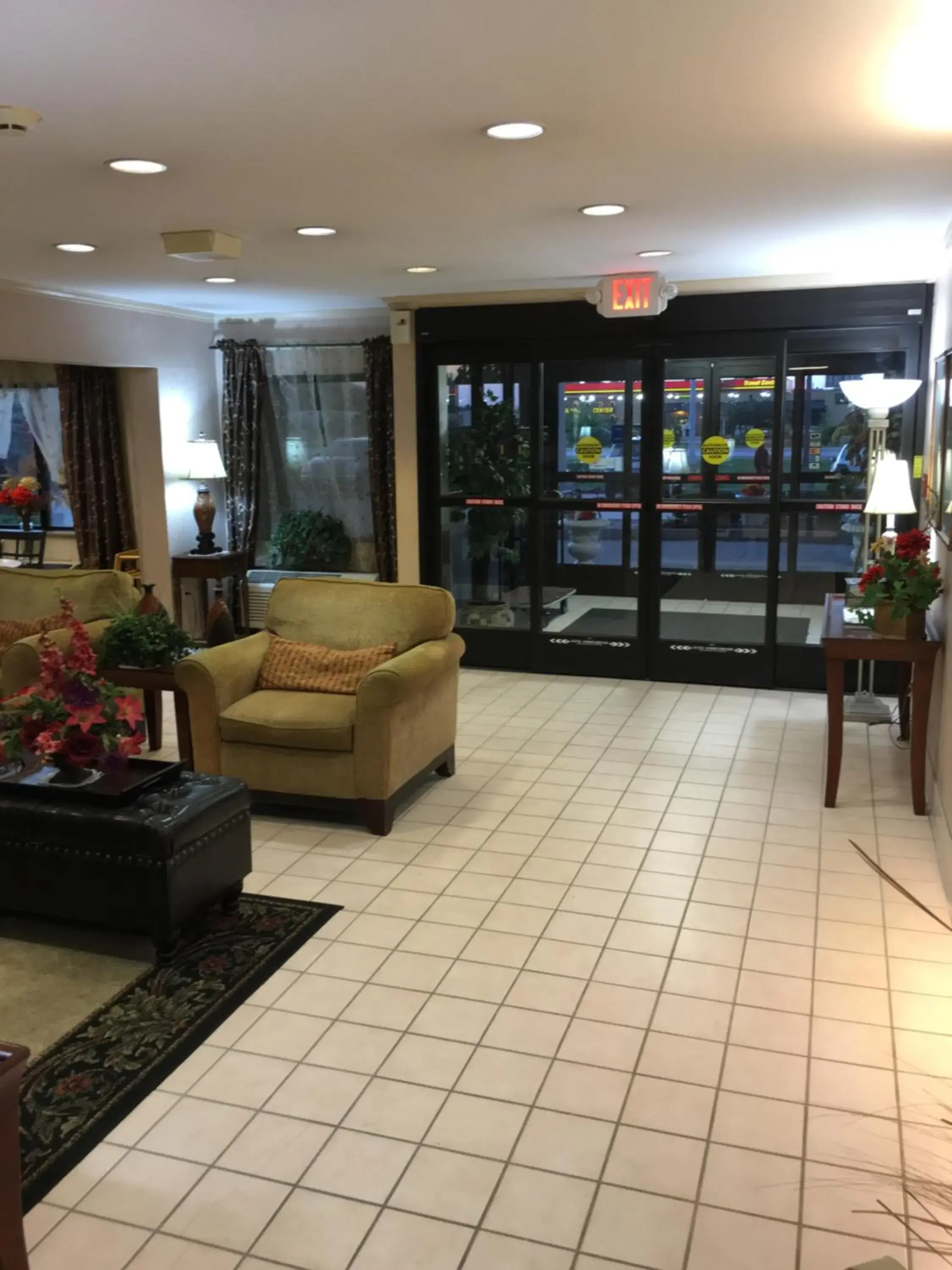 Lobby or reception in Baymont by Wyndham Paducah Lobby or reception in Baymont by Wyndham Paducah