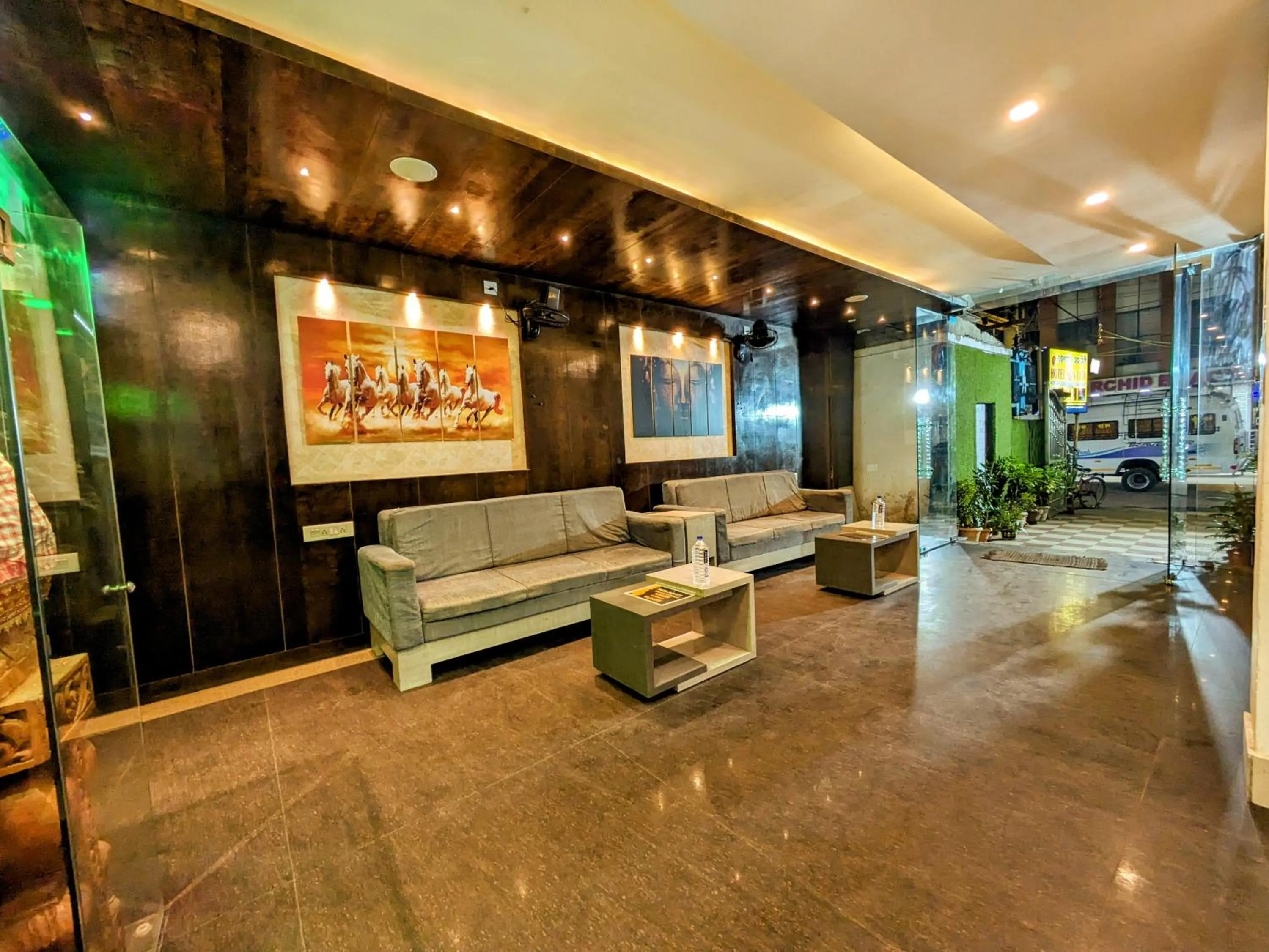 Lobby or reception in HOTEL SUN CITY