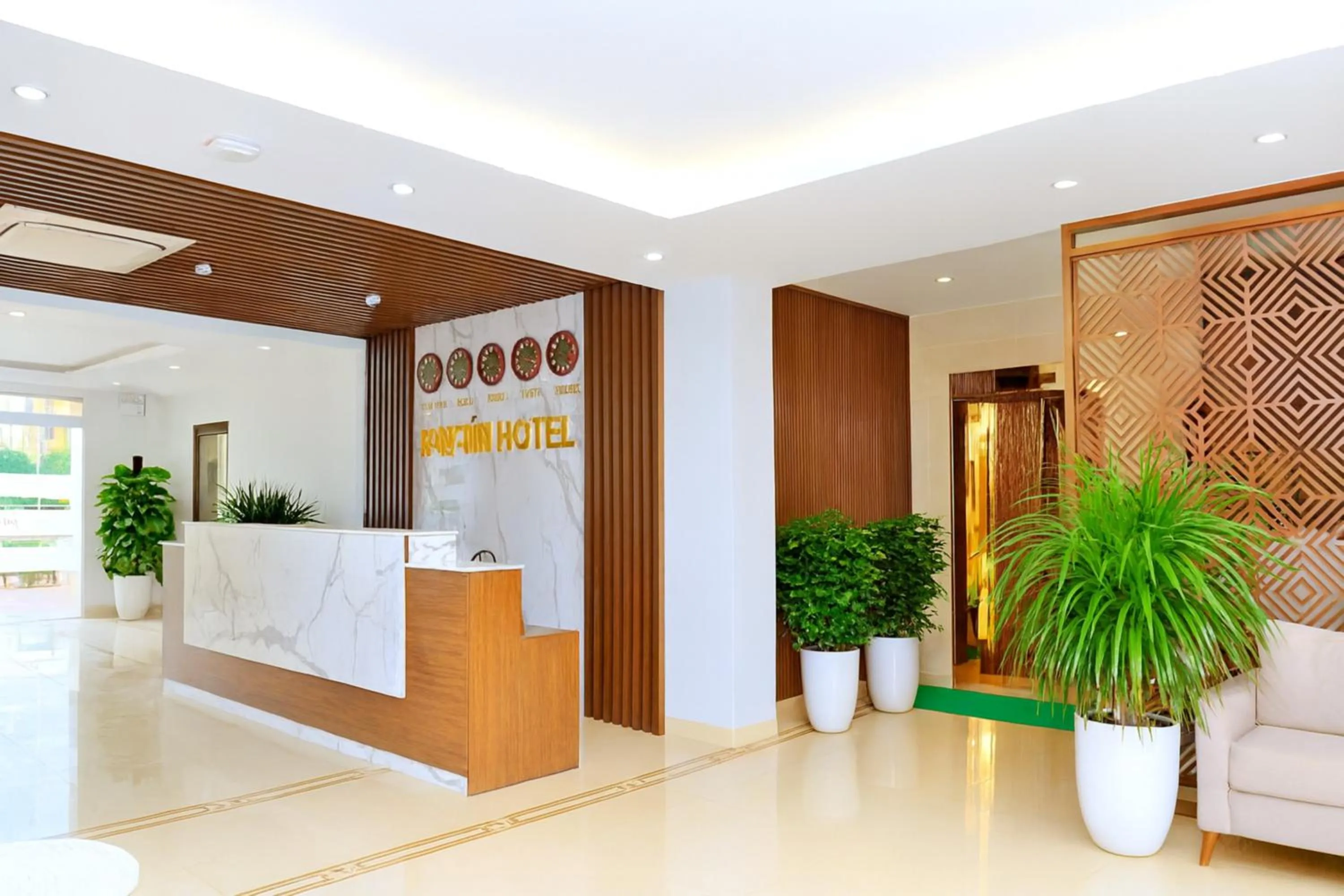 Lobby or reception in An Tín Hotel