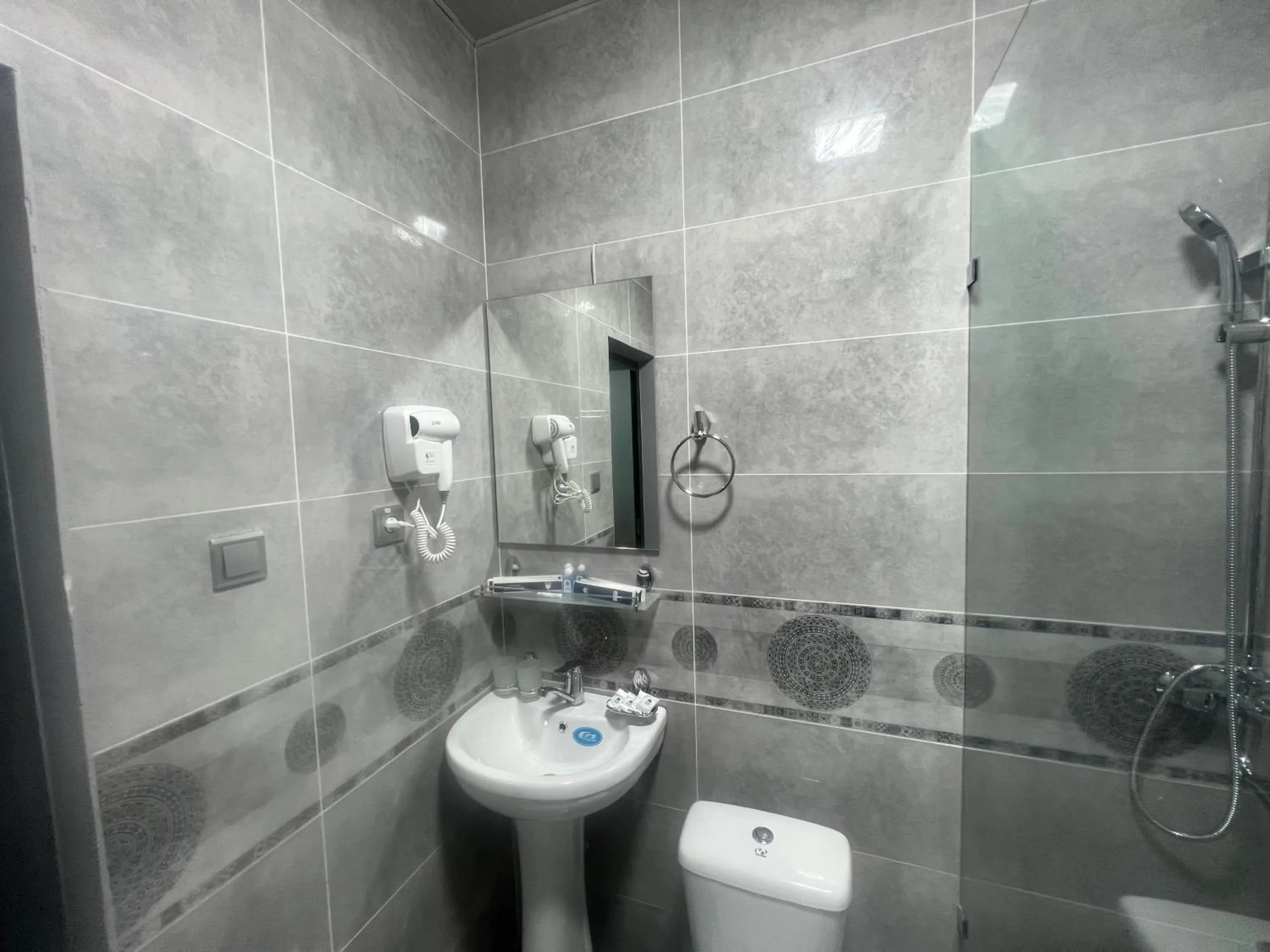 Shower in Loft Hotel