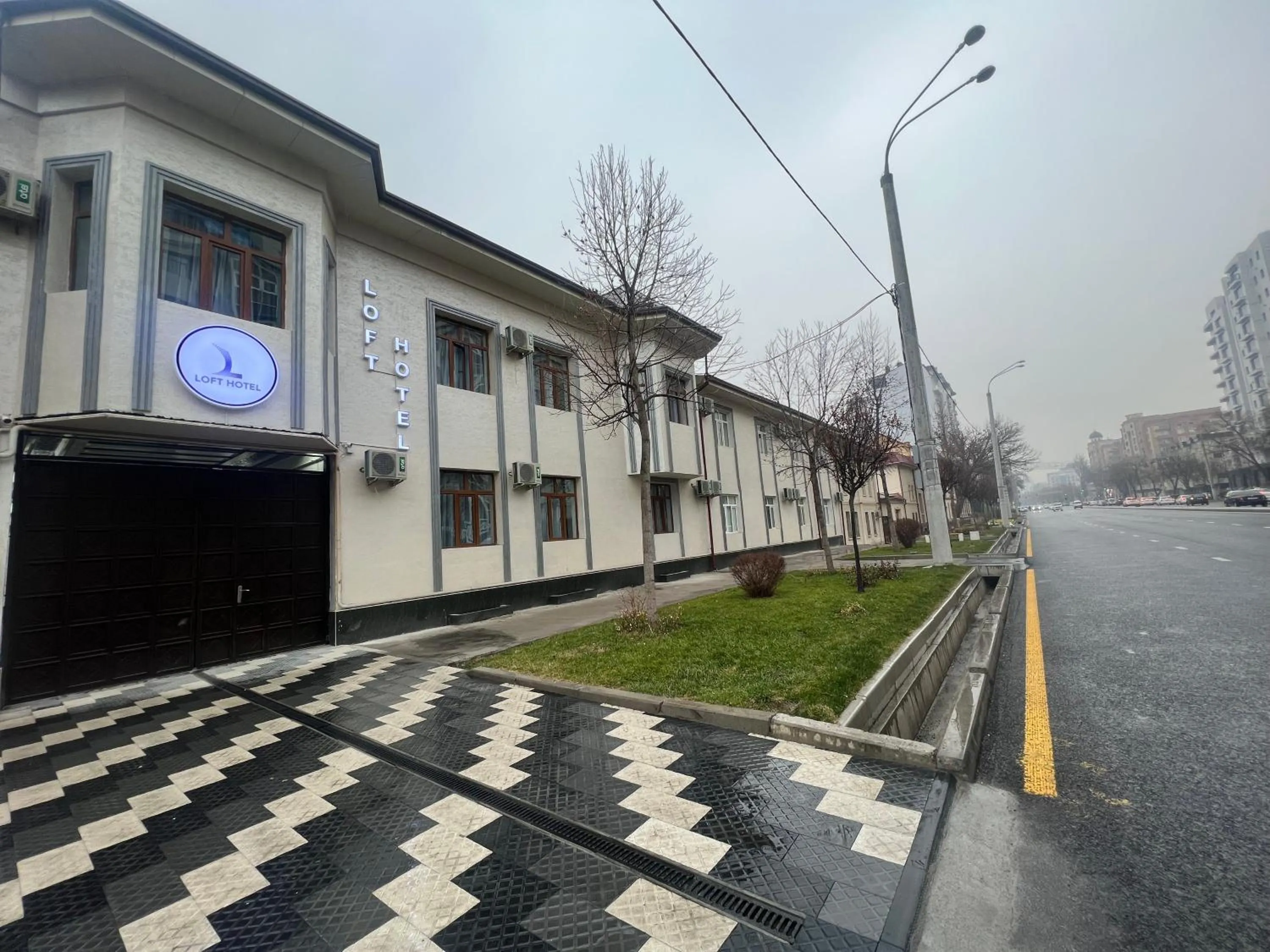 Facade/entrance in Loft Hotel