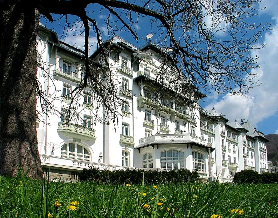 Property building in Hotel Palace