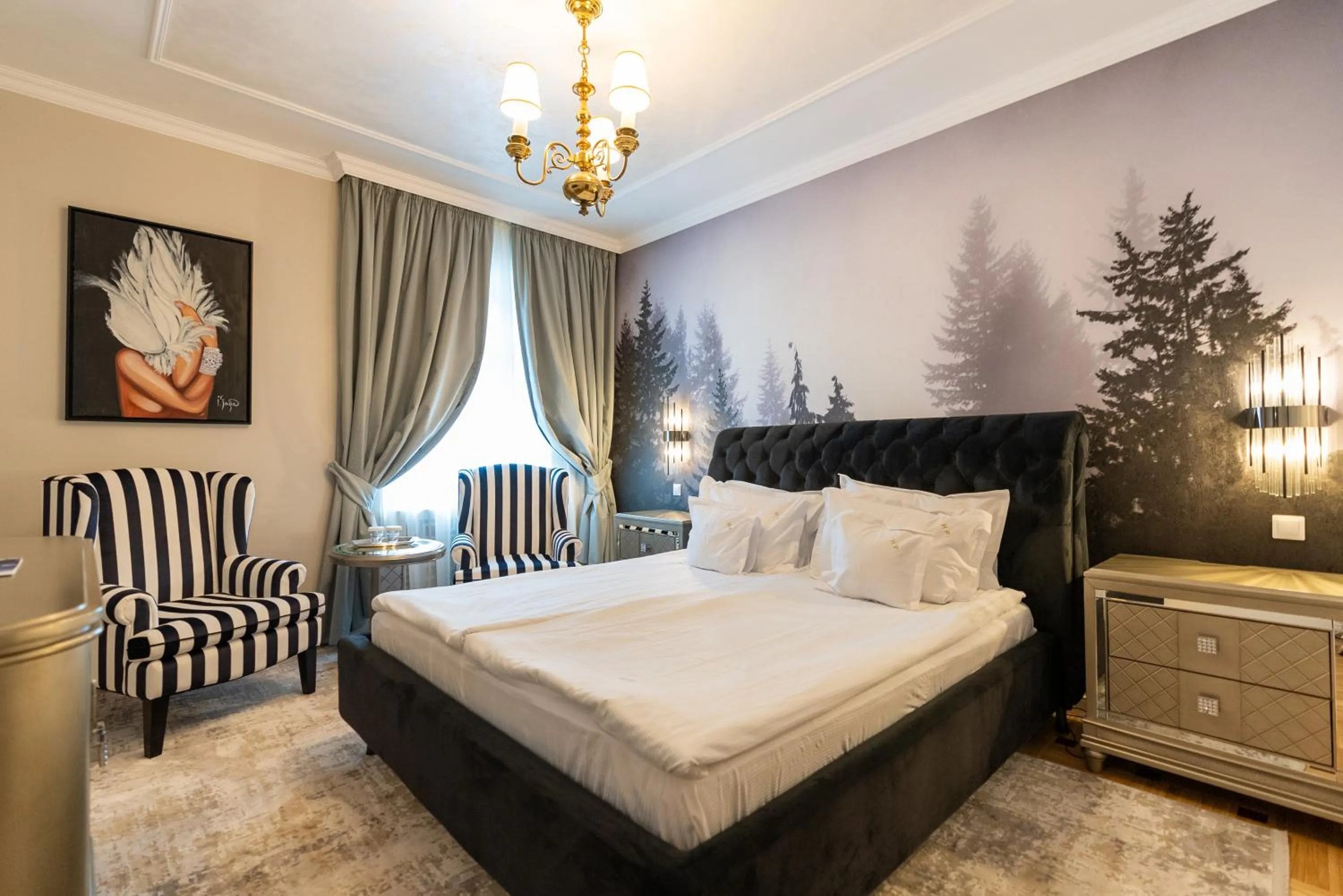 Photo of the whole room, Bed in Hotel Palace