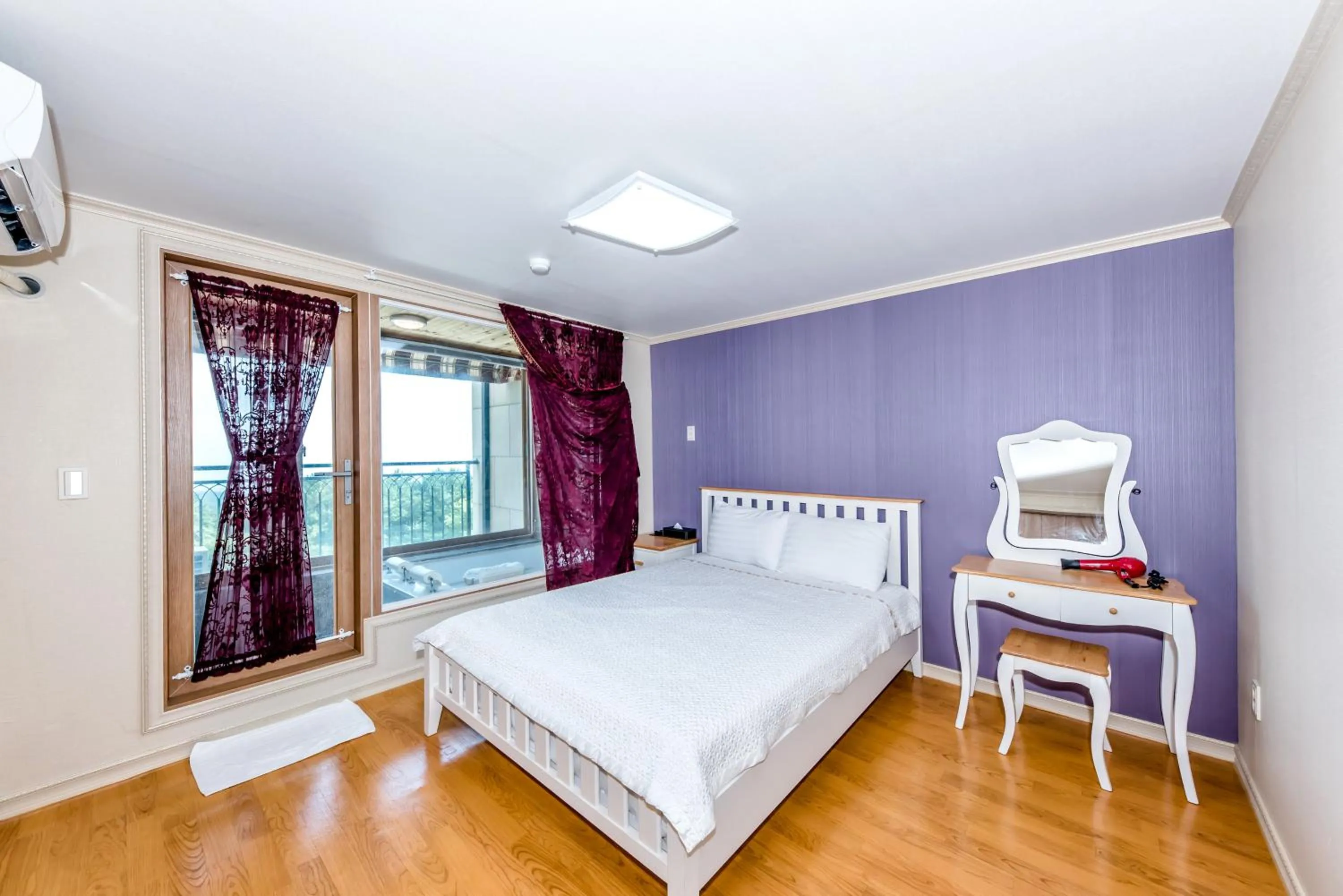 Bed in Jeju I've Hotel & Resort