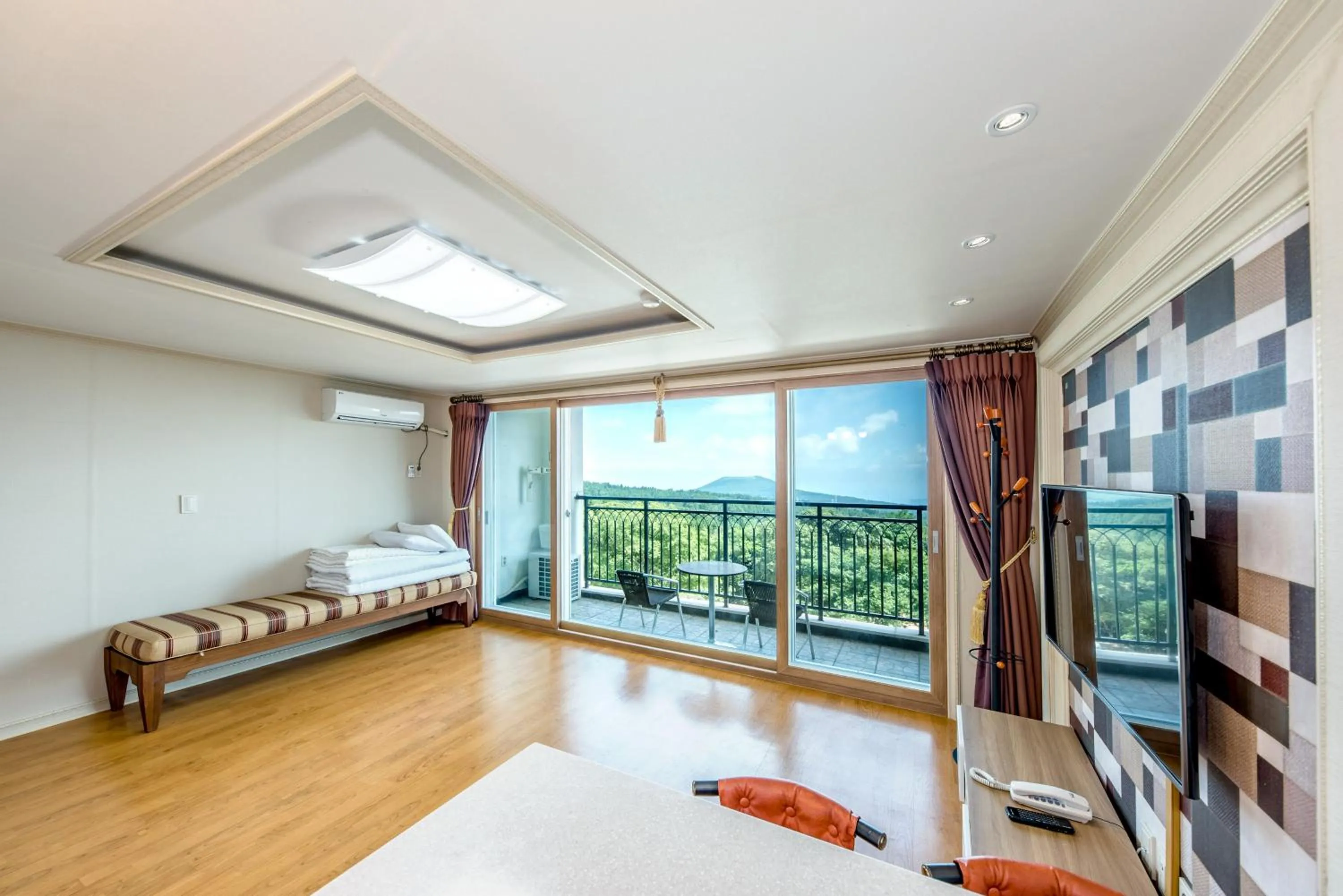 Bed in Jeju I've Hotel & Resort