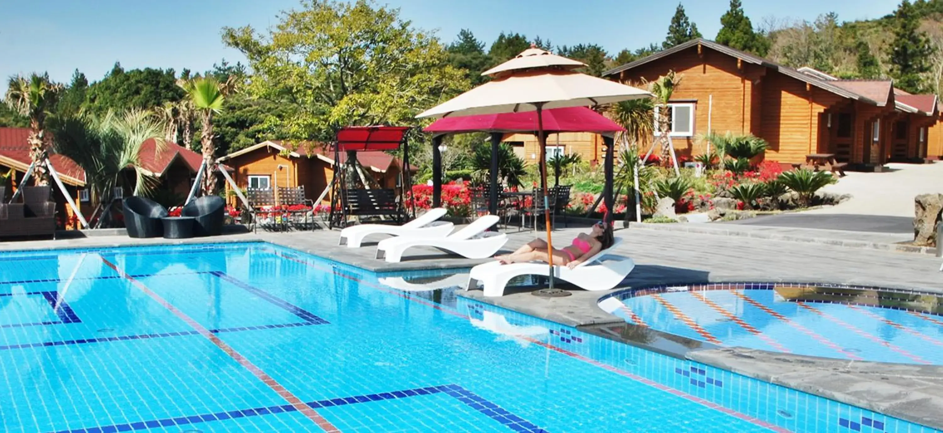 Swimming pool in Jeju I've Hotel & Resort Swimming pool in Jeju I've Hotel & Resort