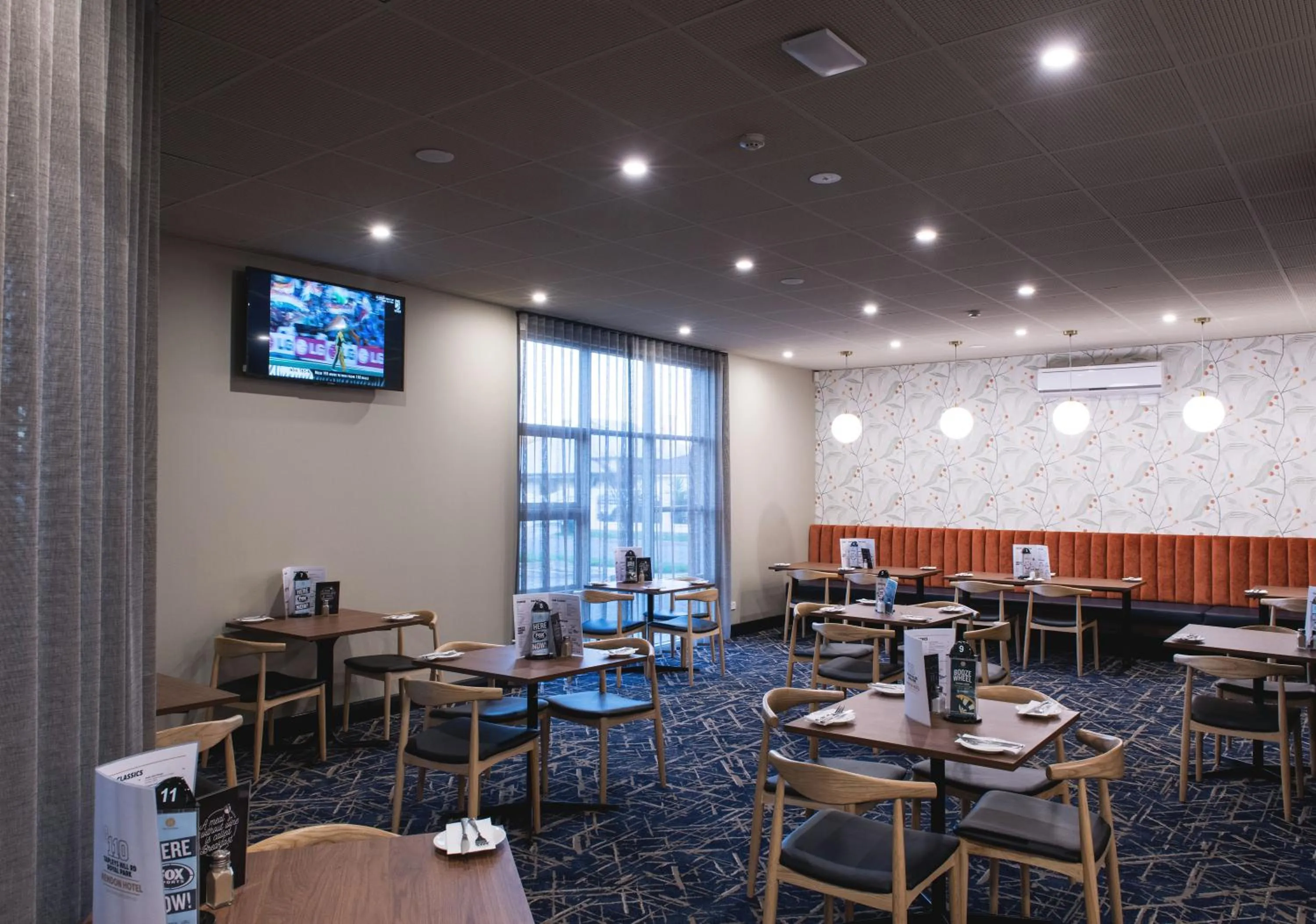 Restaurant/places to eat in Nightcap at Hendon Hotel