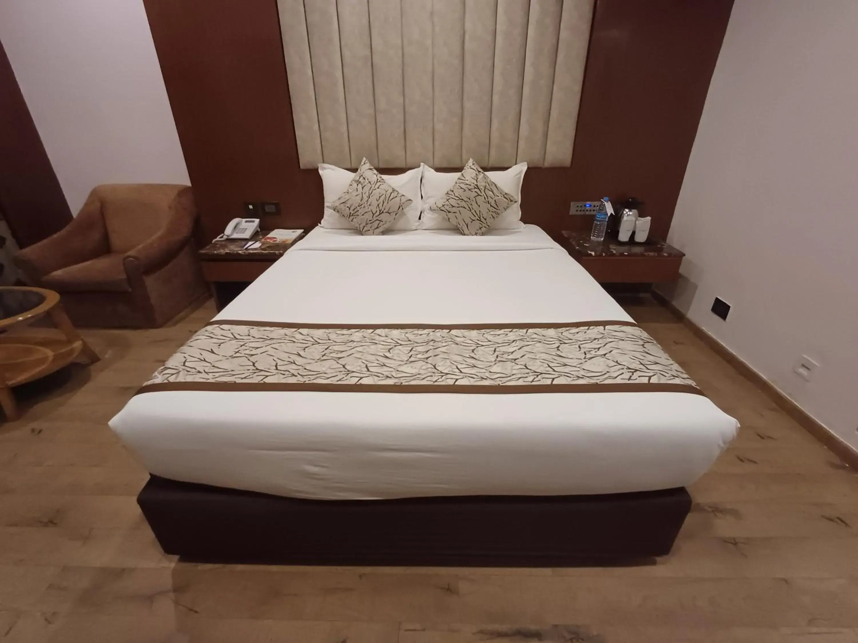 Bed in Hotel Benzz Park Chennai Bed in Hotel Benzz Park Chennai