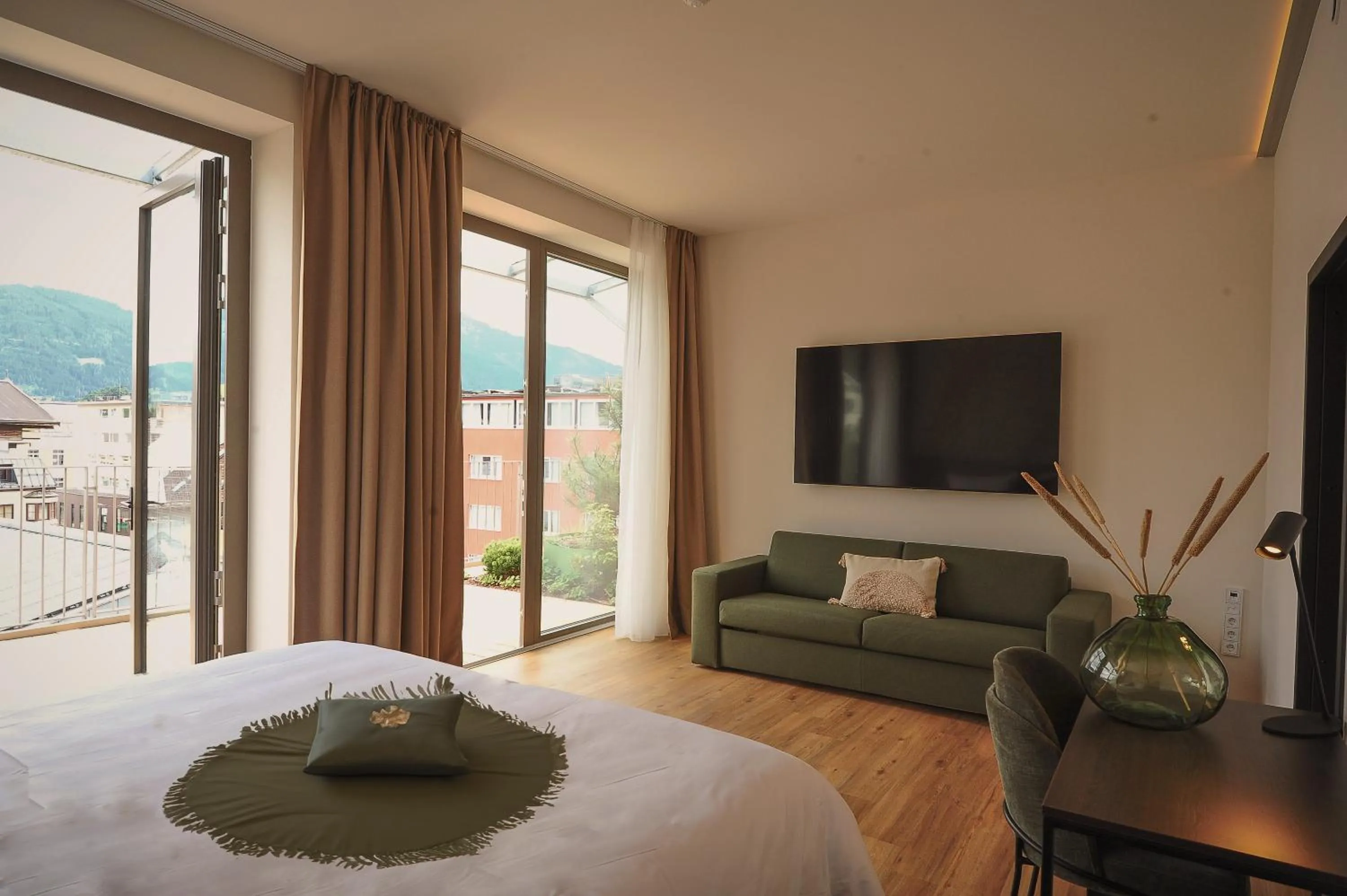 Photo of the whole room, Bed in Hotel DAS SAAL