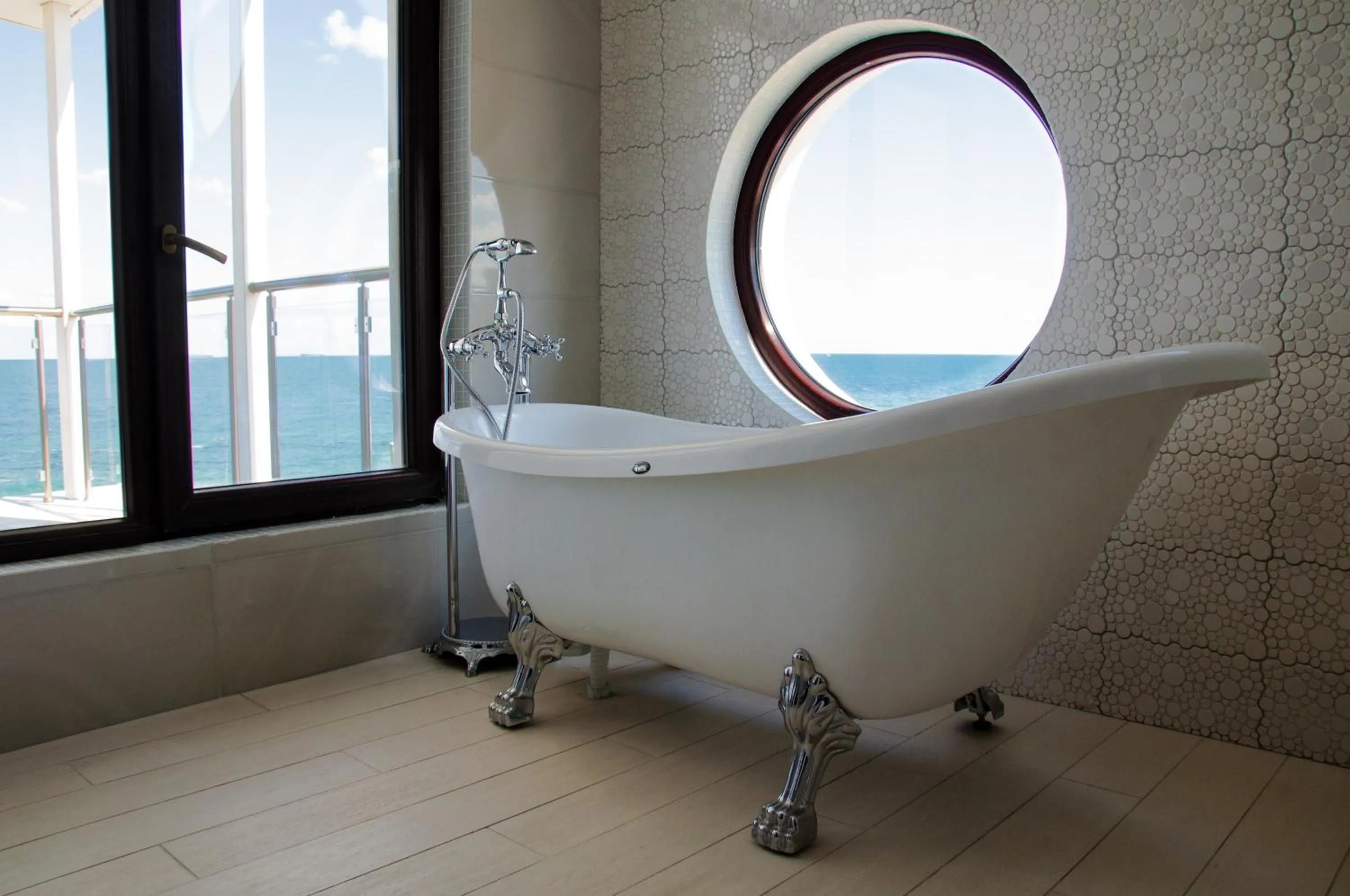 Bathroom in Design Hotel Skopeli