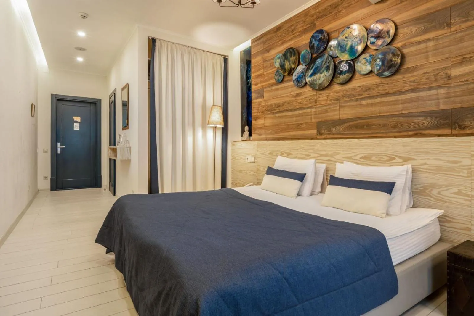 Bed in Design Hotel Skopeli