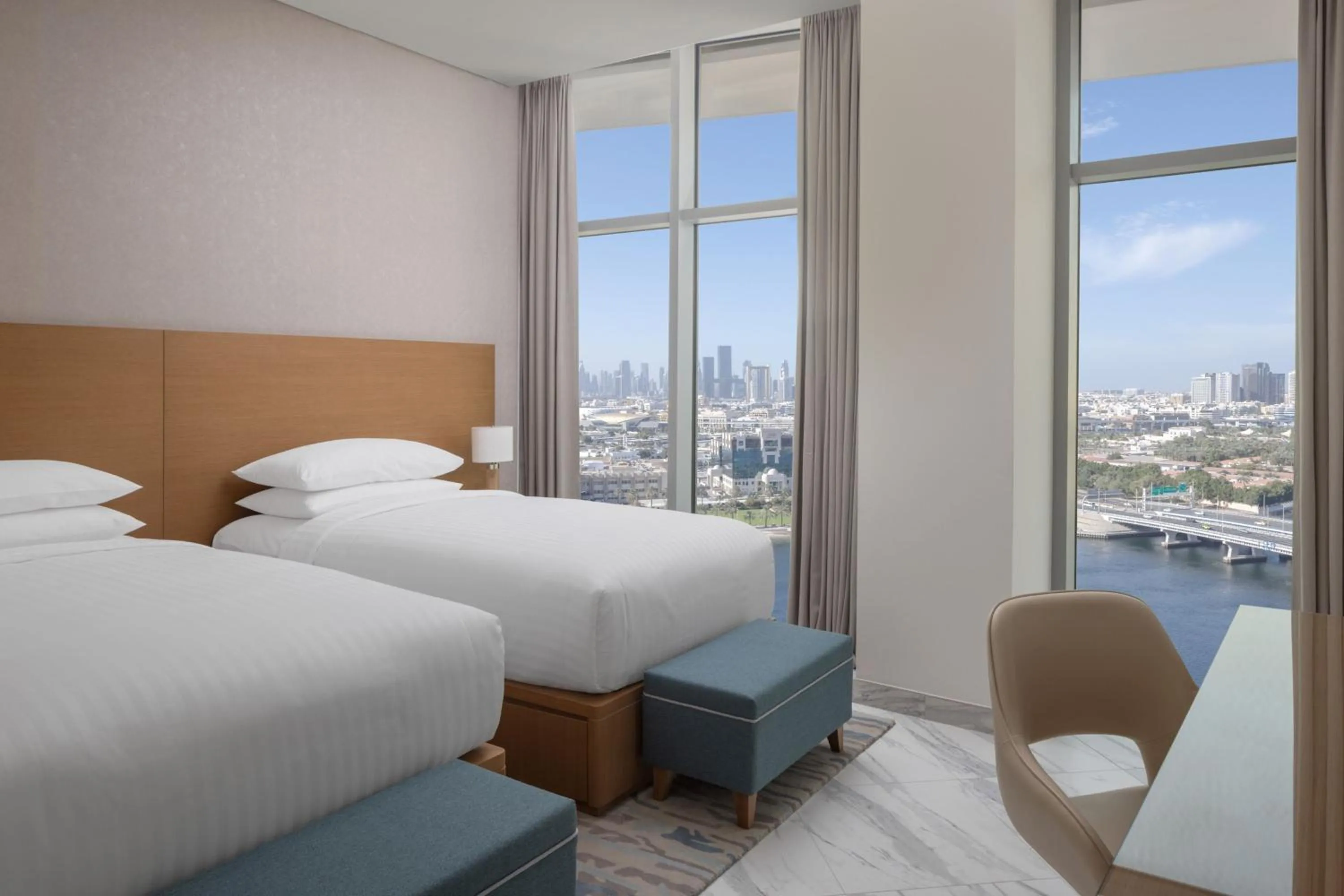 Bedroom, Bed in Marriott Marquis Dubai Creek