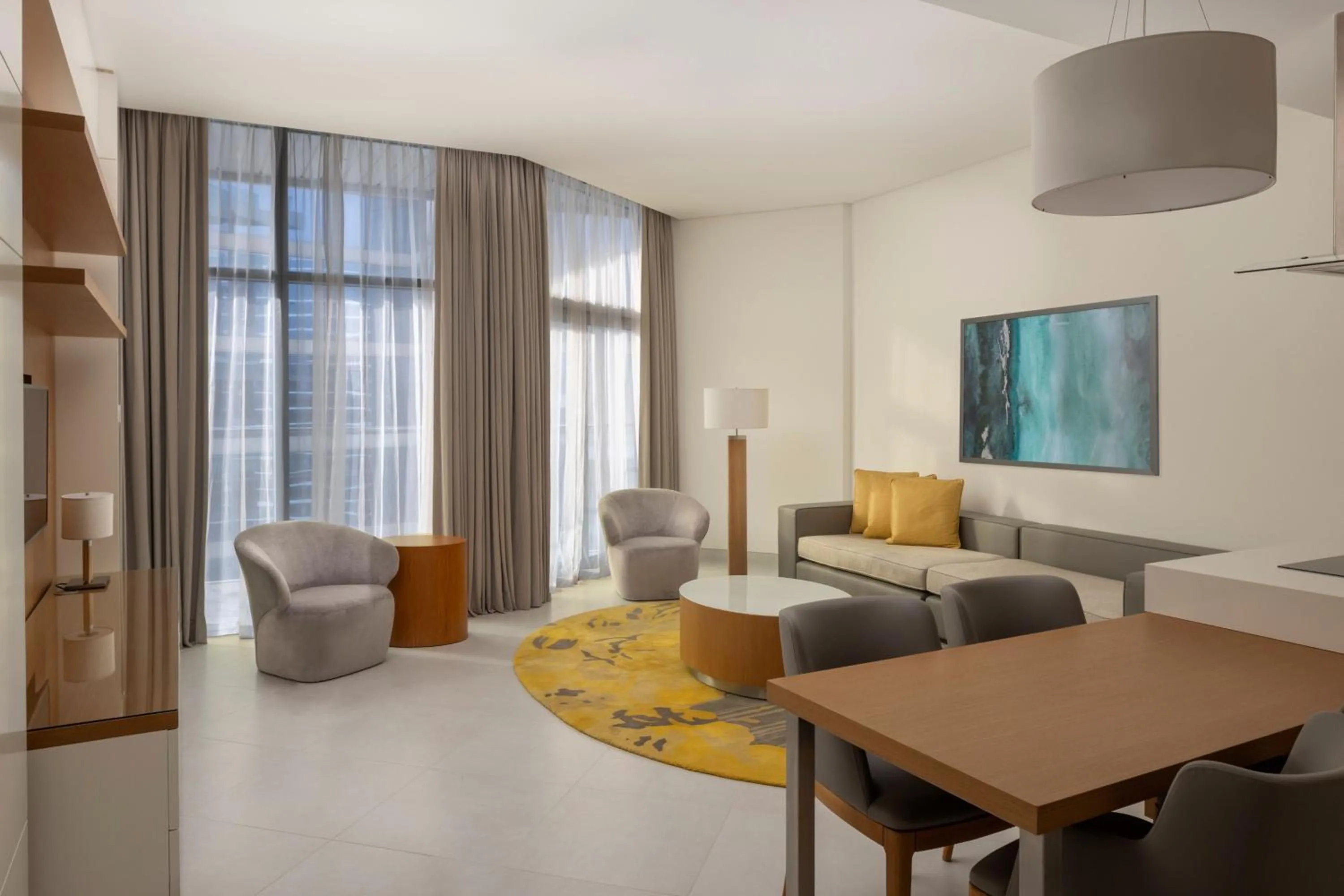 Living room in Marriott Marquis Dubai Creek