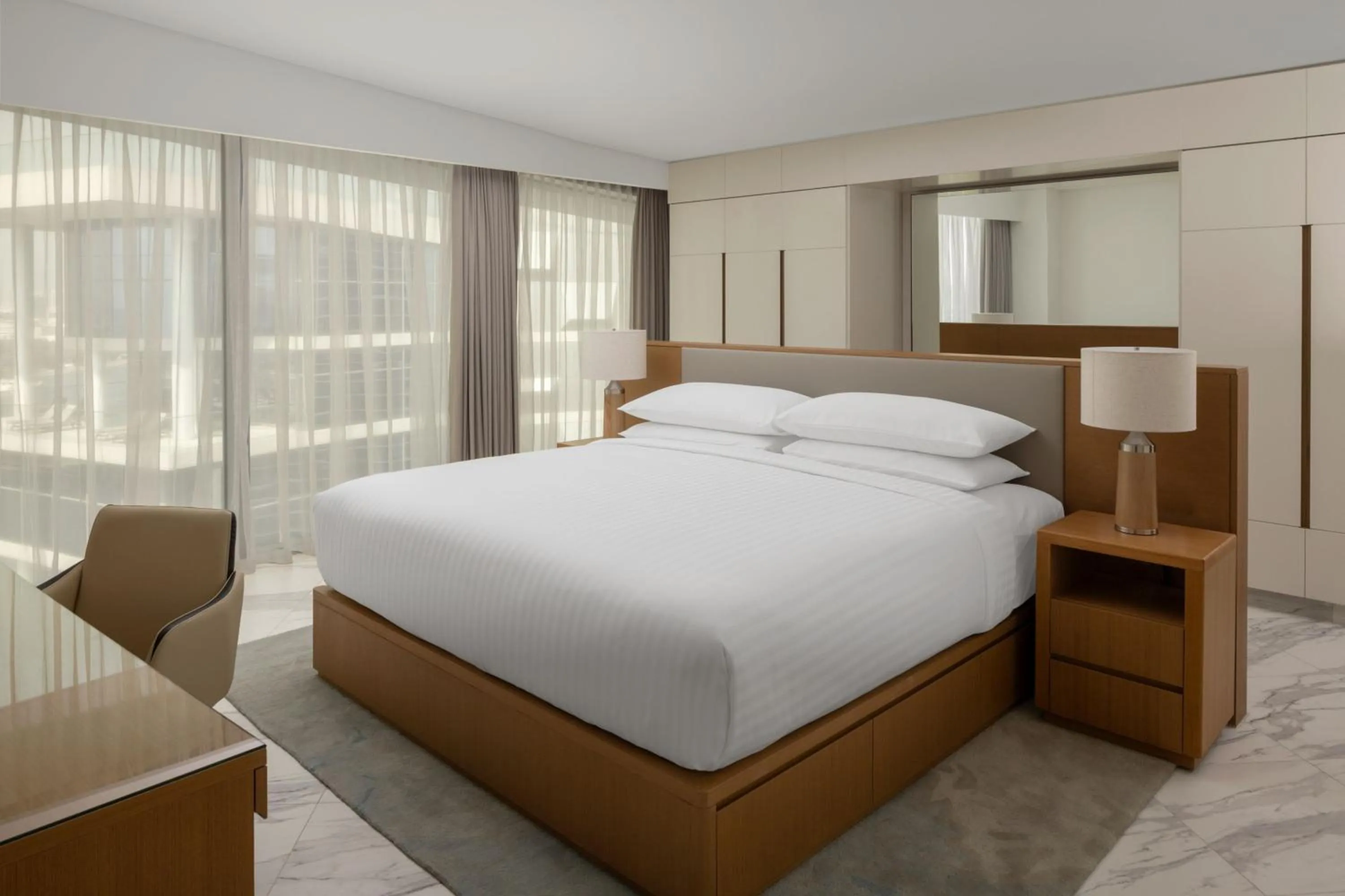 Bedroom, Bed in Marriott Marquis Dubai Creek