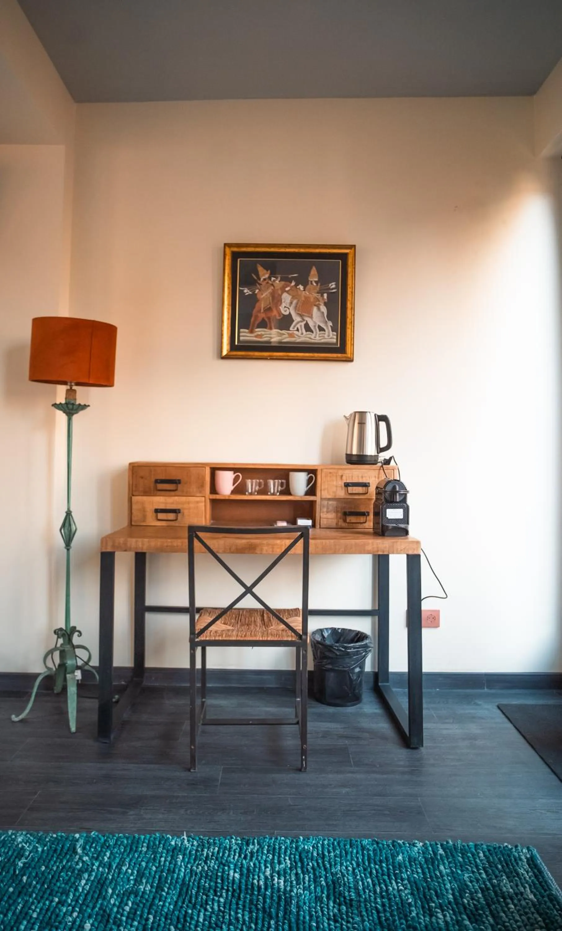 Seating area in Hotel Lincoln Lounge