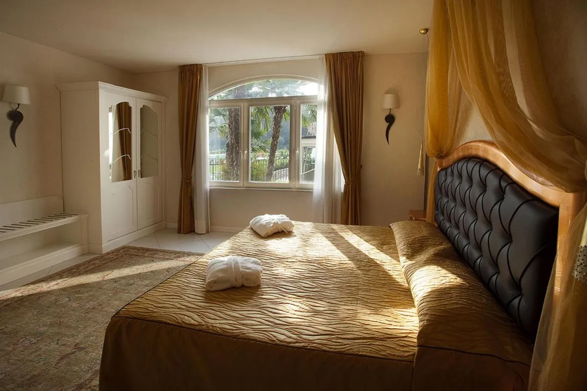 Bedroom, Bed in Monastero Resort & Spa - Garda Lake Collection