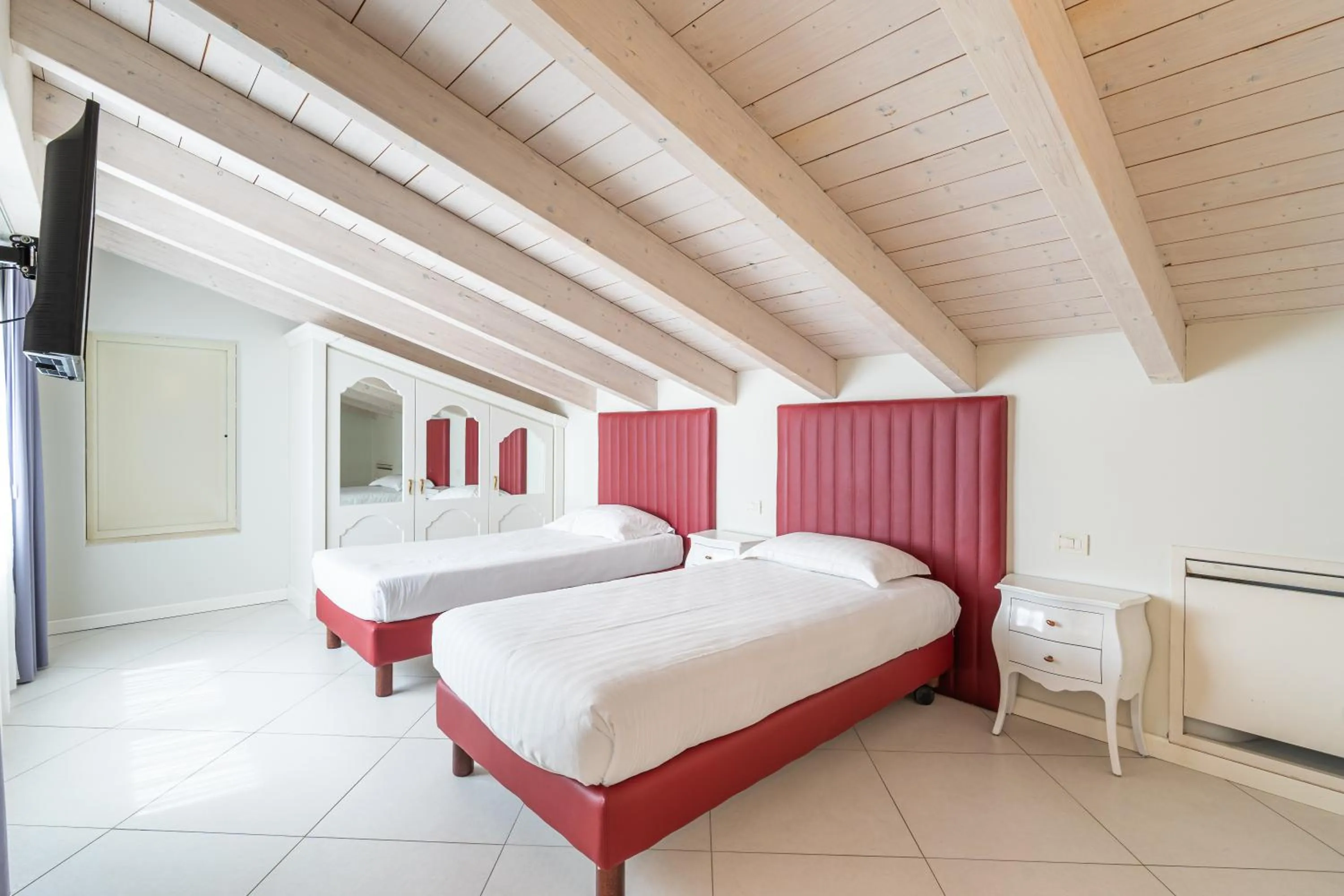 Bed in Monastero Resort & Spa - Garda Lake Collection