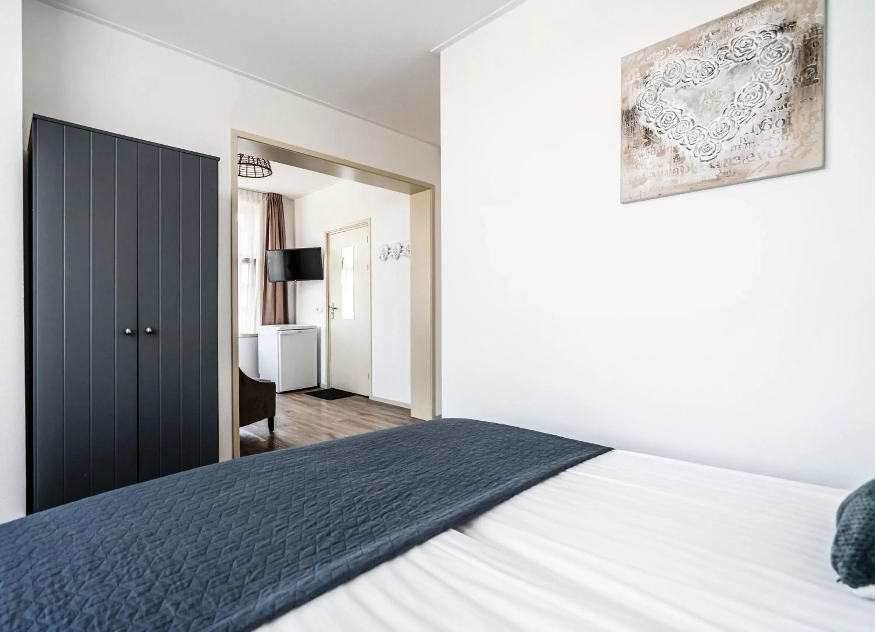 Twin Room with Terrace in Duinhotel Haga Twin Room with Terrace in Duinhotel Haga