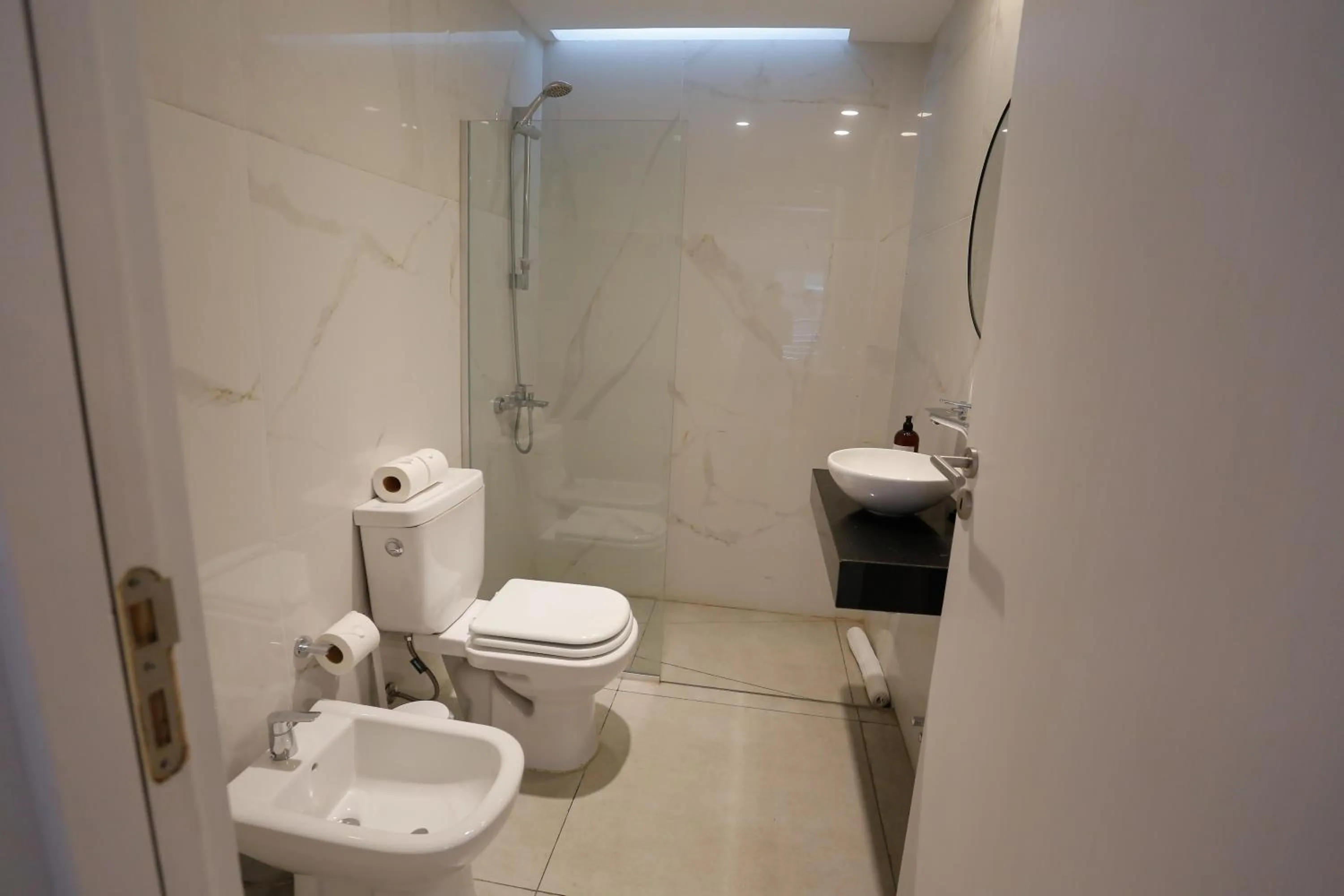 Bathroom in OWN Belgrano Studios & Suites