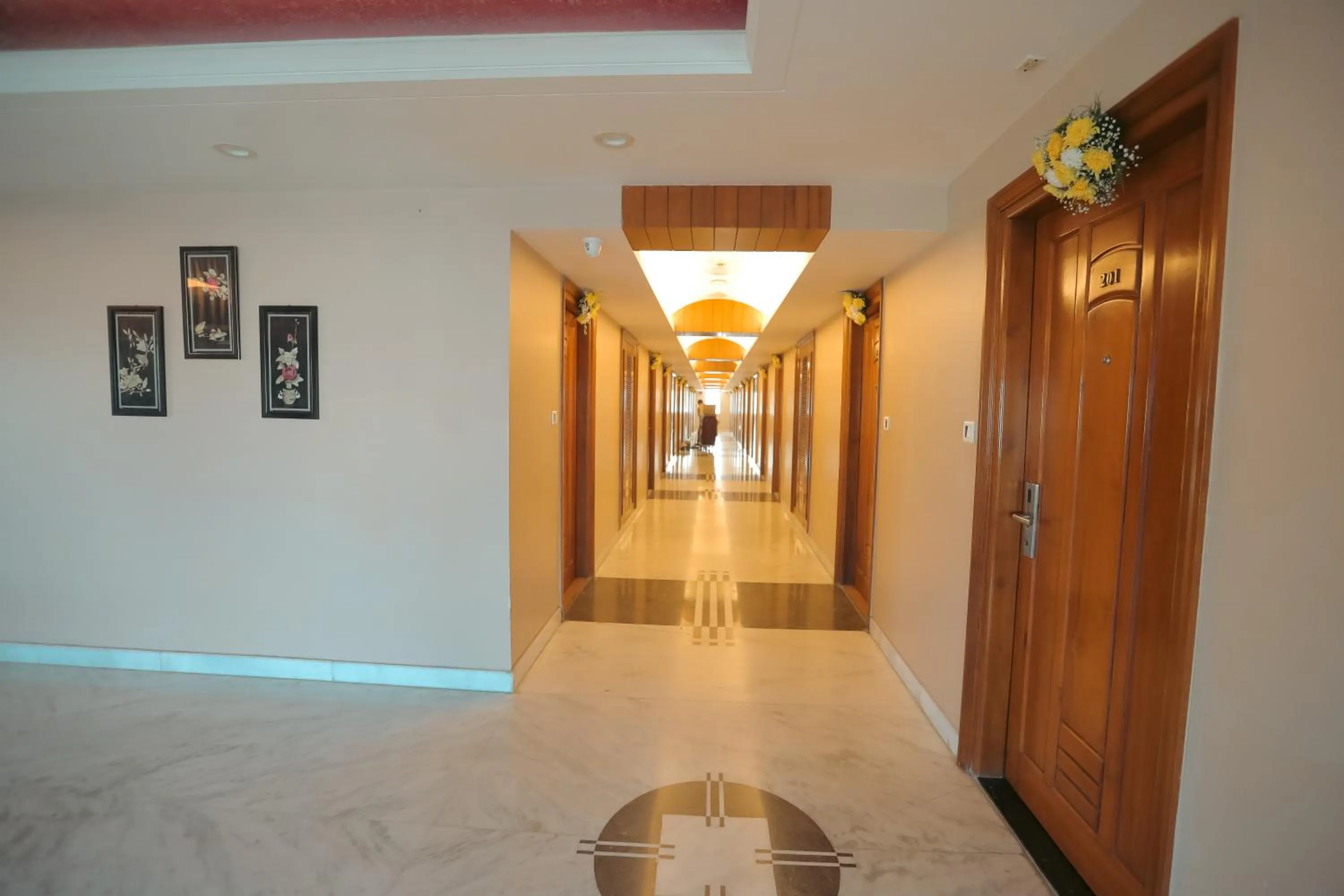 Lobby or reception in Hotel Saffron Leaf