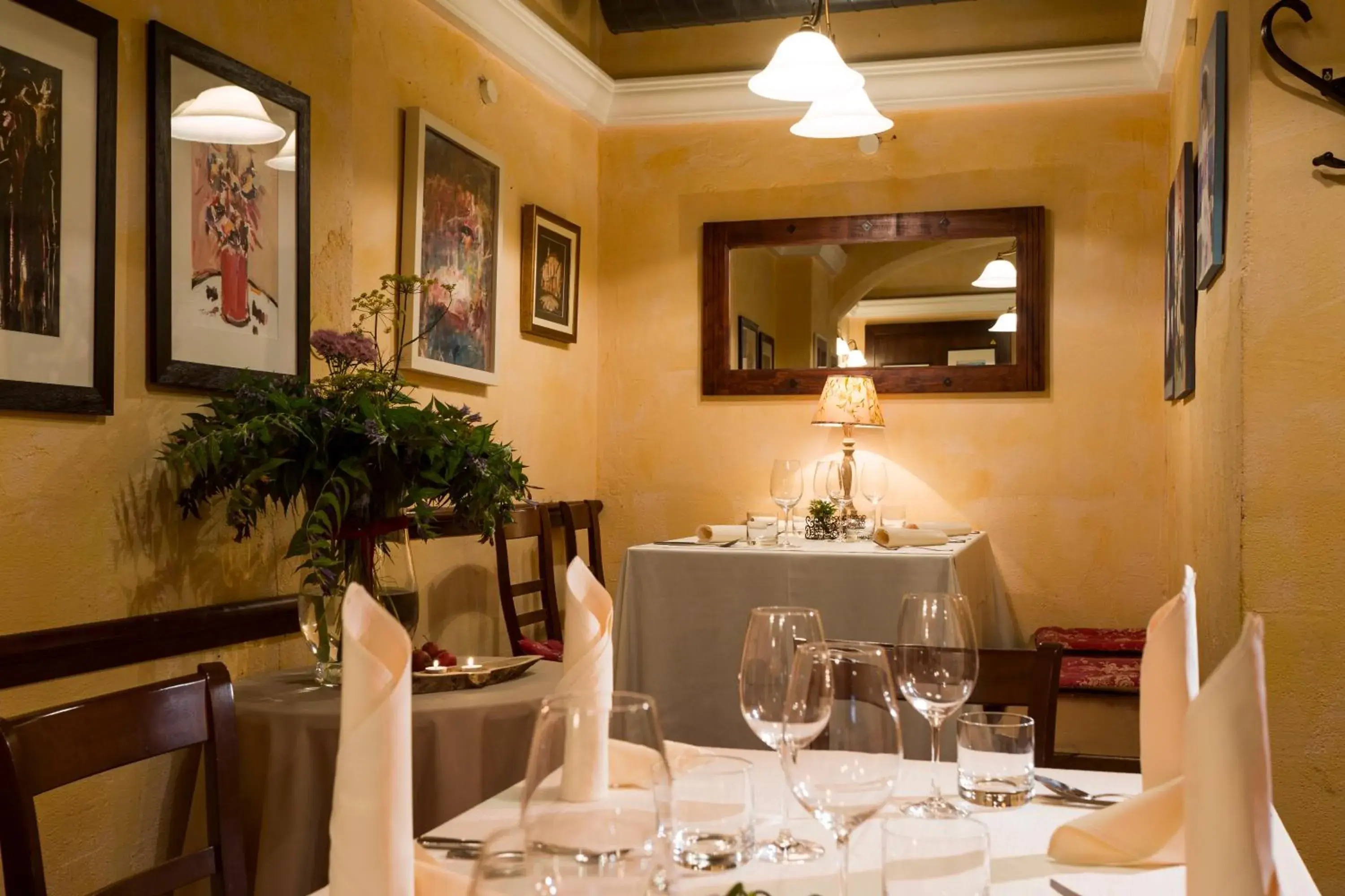 Apartment with Balcony - single occupancy in Rooms & Restaurant Ostarija Apartment with Balcony - single occupancy in Rooms & Restaurant Ostarija