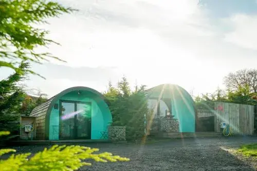 Original Glamping Pod with Hot Tub Original Glamping Pod with Hot Tub