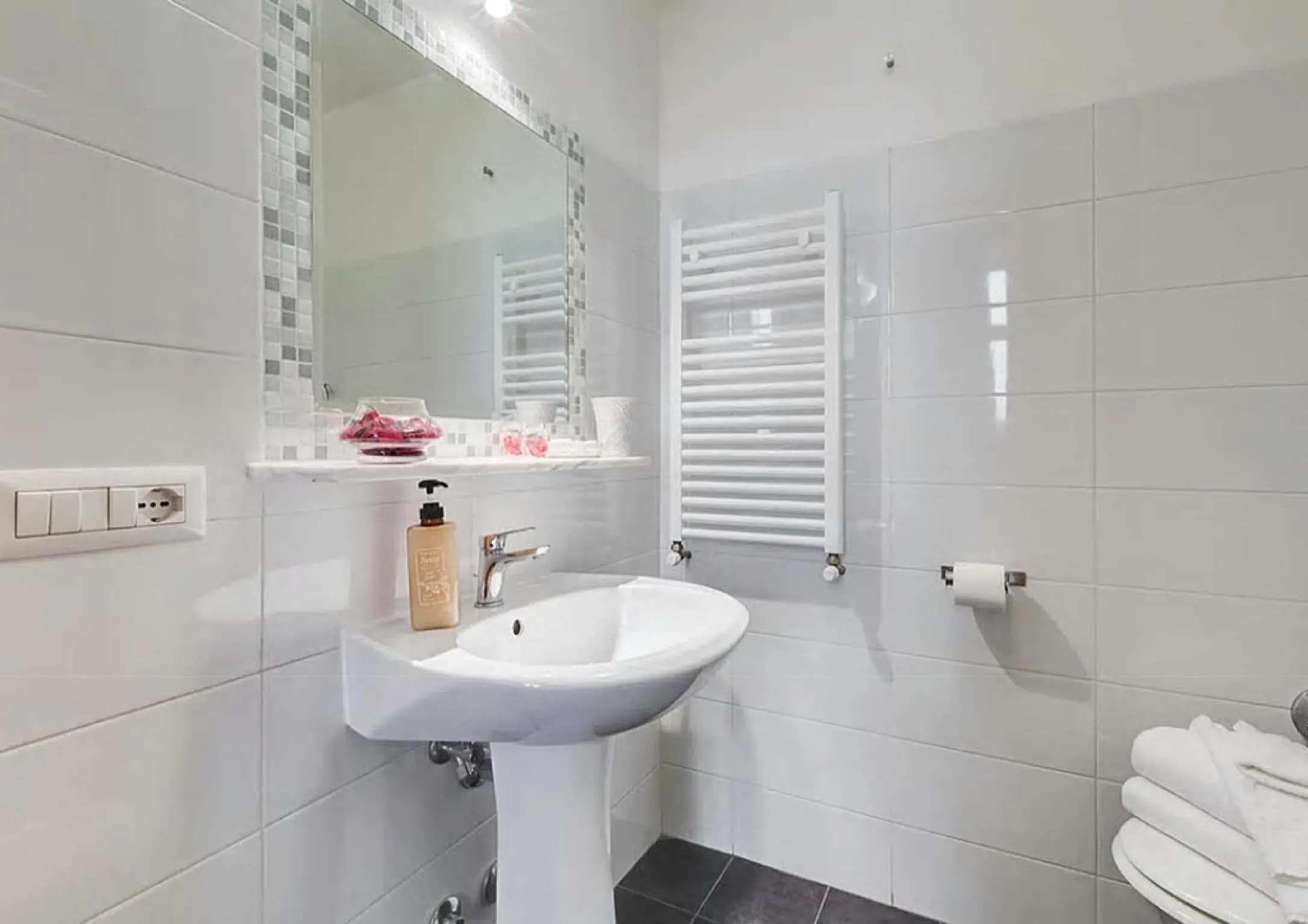 Bathroom in Machiavelli Suites