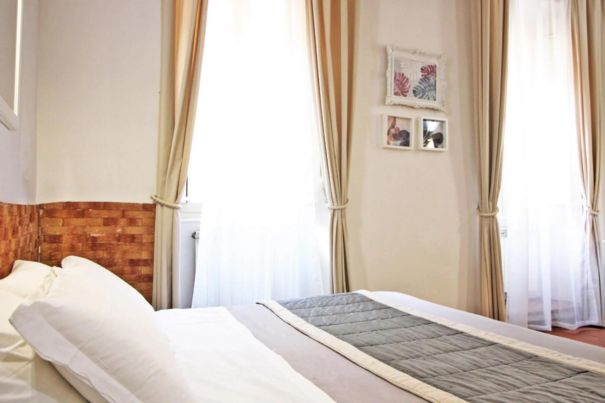 Other, Bed in Machiavelli Suites