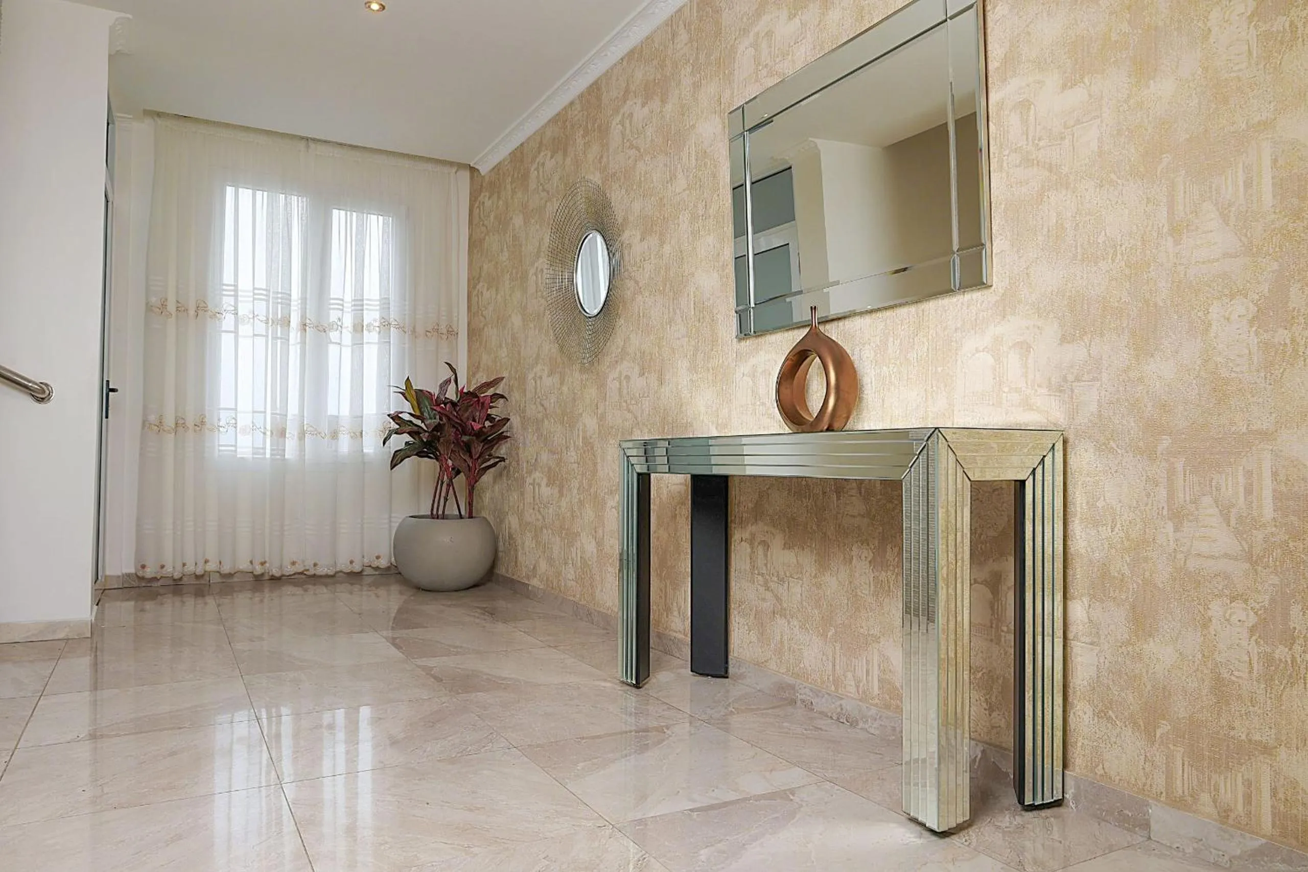 Property building in San Marino Hotel