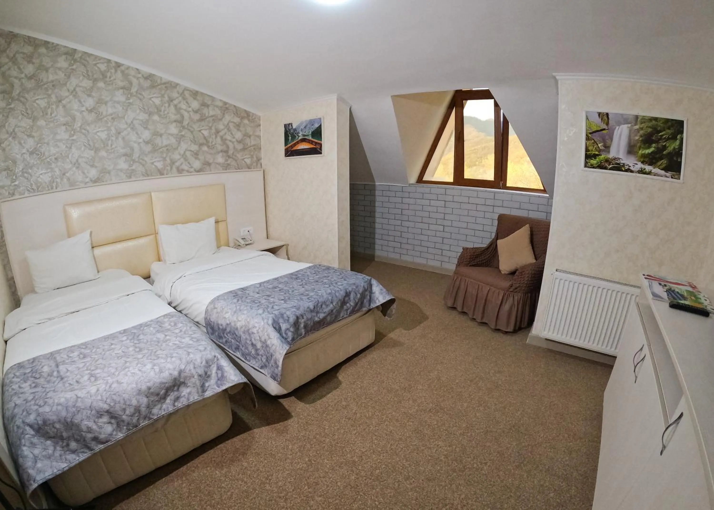 Bed in Gabala Yeddi Gozel Hotel