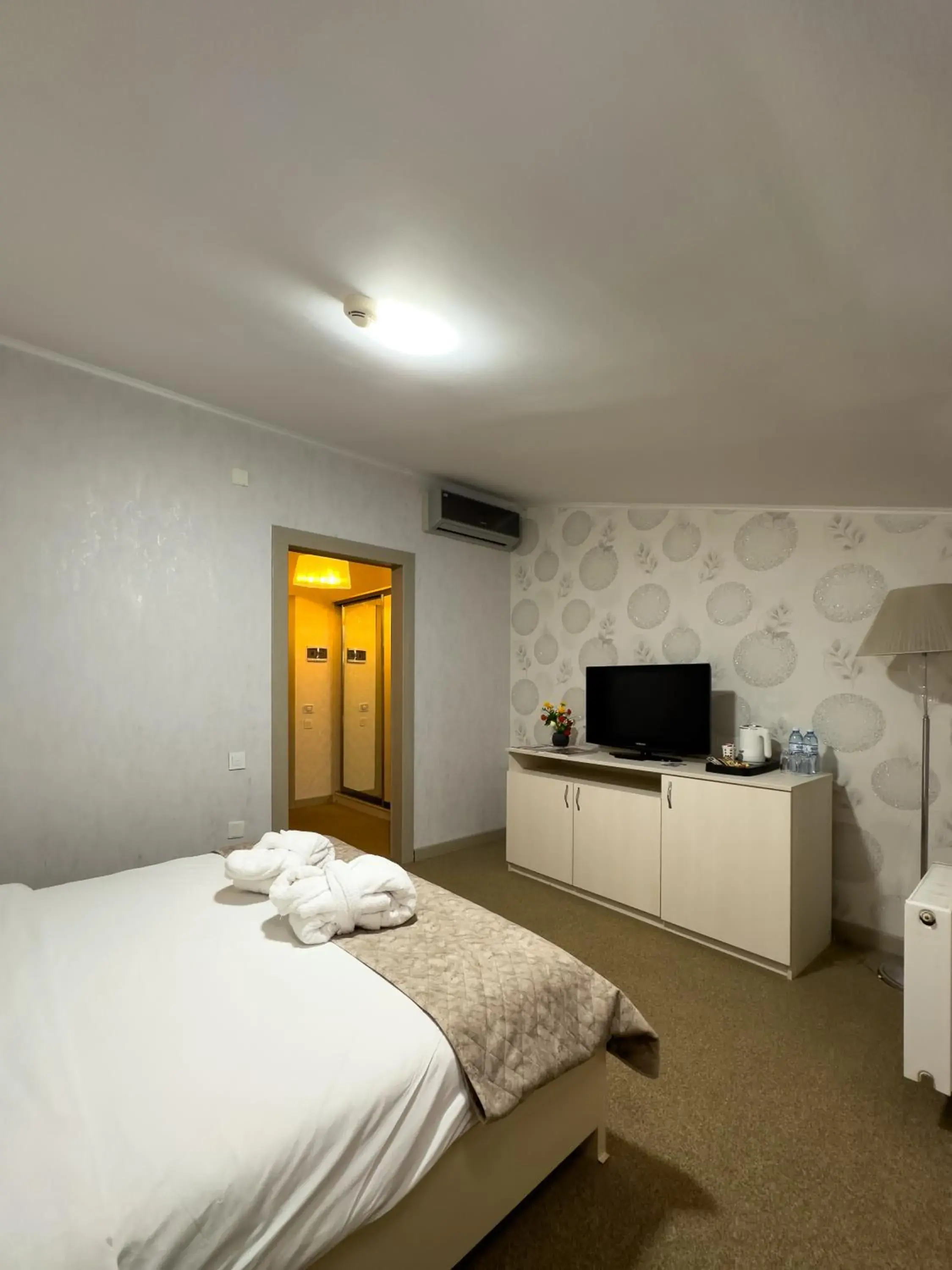 Economy Twin Room - single occupancy in Gabala Yeddi Gozel Hotel Economy Twin Room - single occupancy in Gabala Yeddi Gozel Hotel