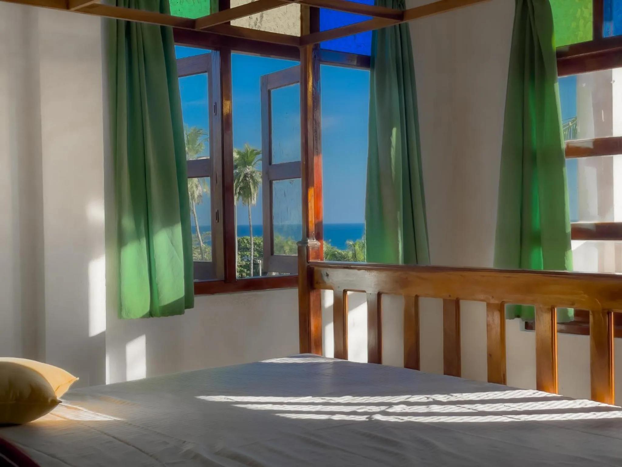 Bed in Summer lodge-Tangalle