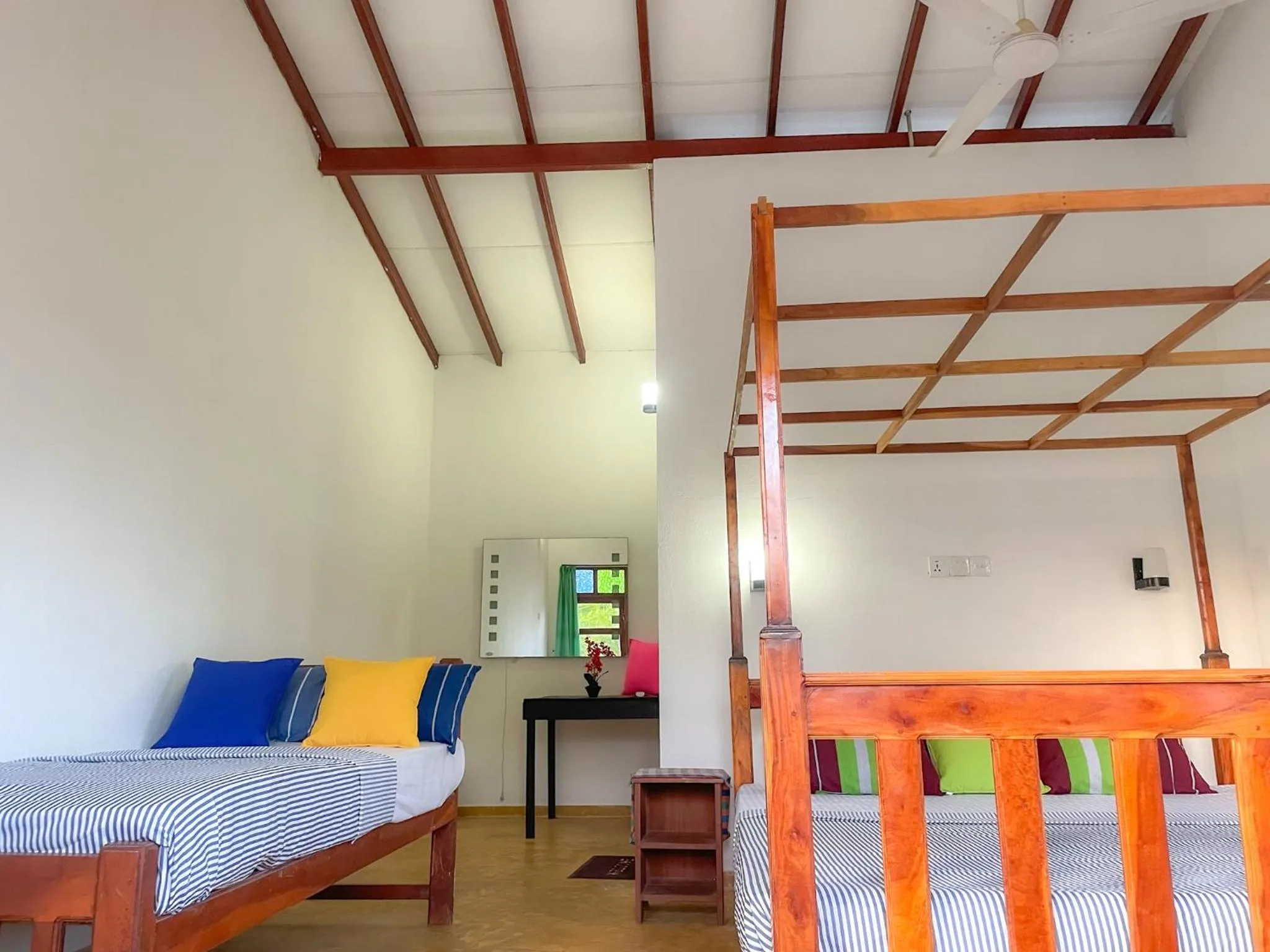 Bed in Summer lodge-Tangalle