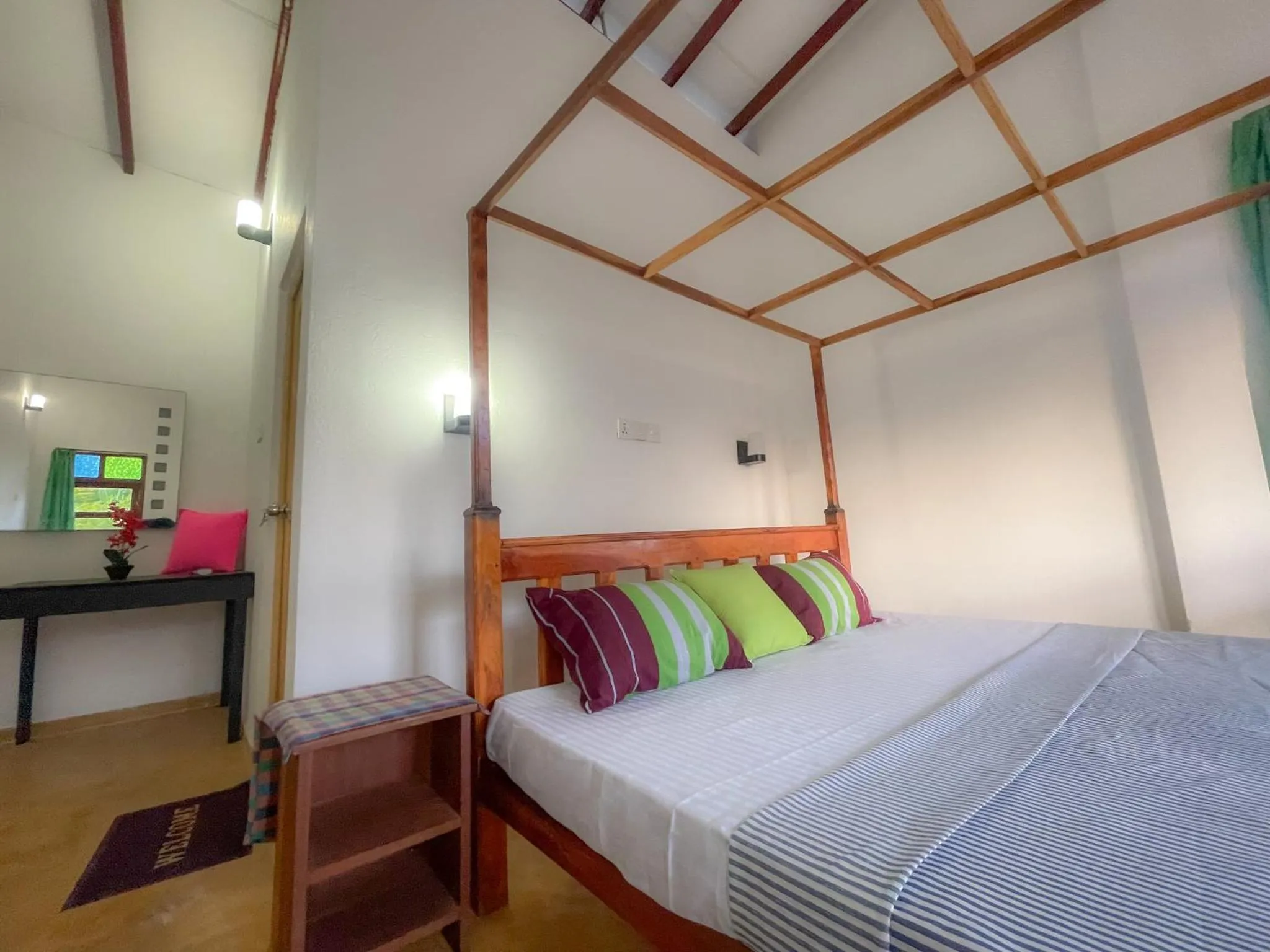 Bed in Summer lodge-Tangalle