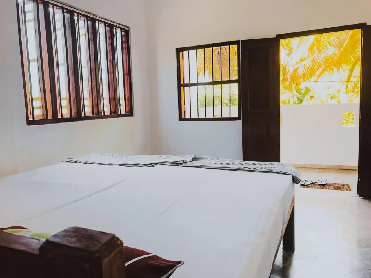 Bed in Summer lodge-Tangalle