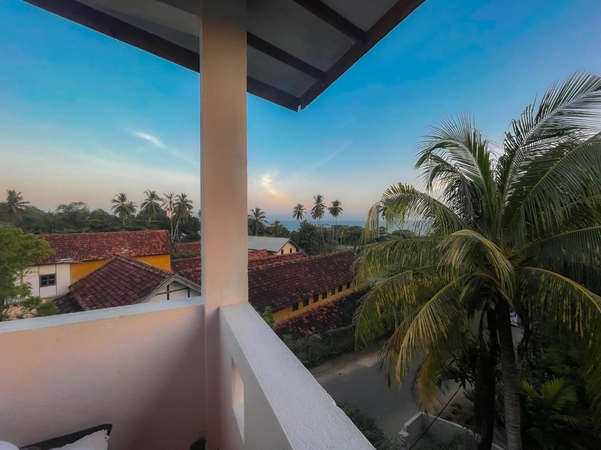Day in Summer lodge-Tangalle
