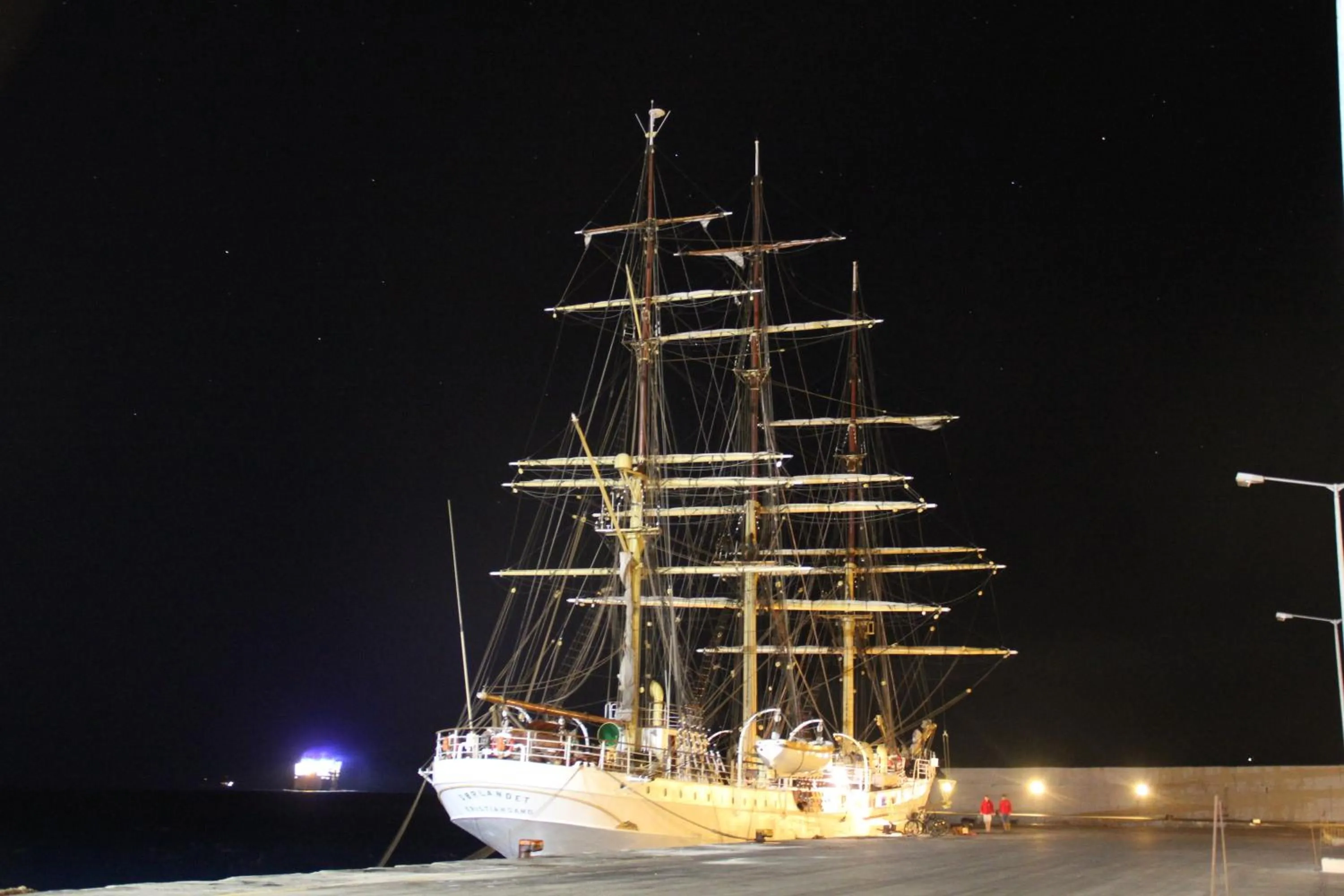 Night in Medieval Rose Guest House