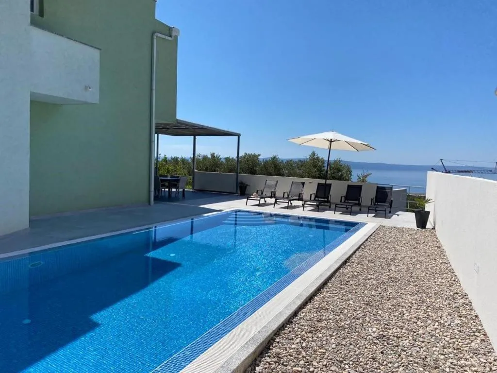 Beach in Villa Noura in Makarska, private pool,gym