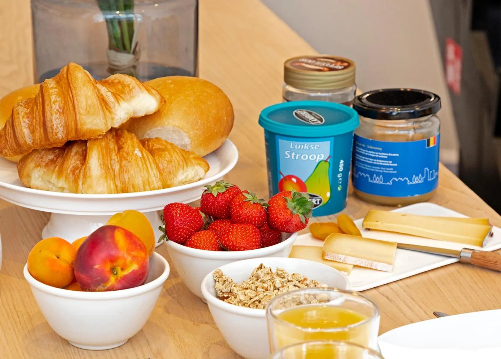 Food and drinks in Happy Boutique Hotel - Grand Place