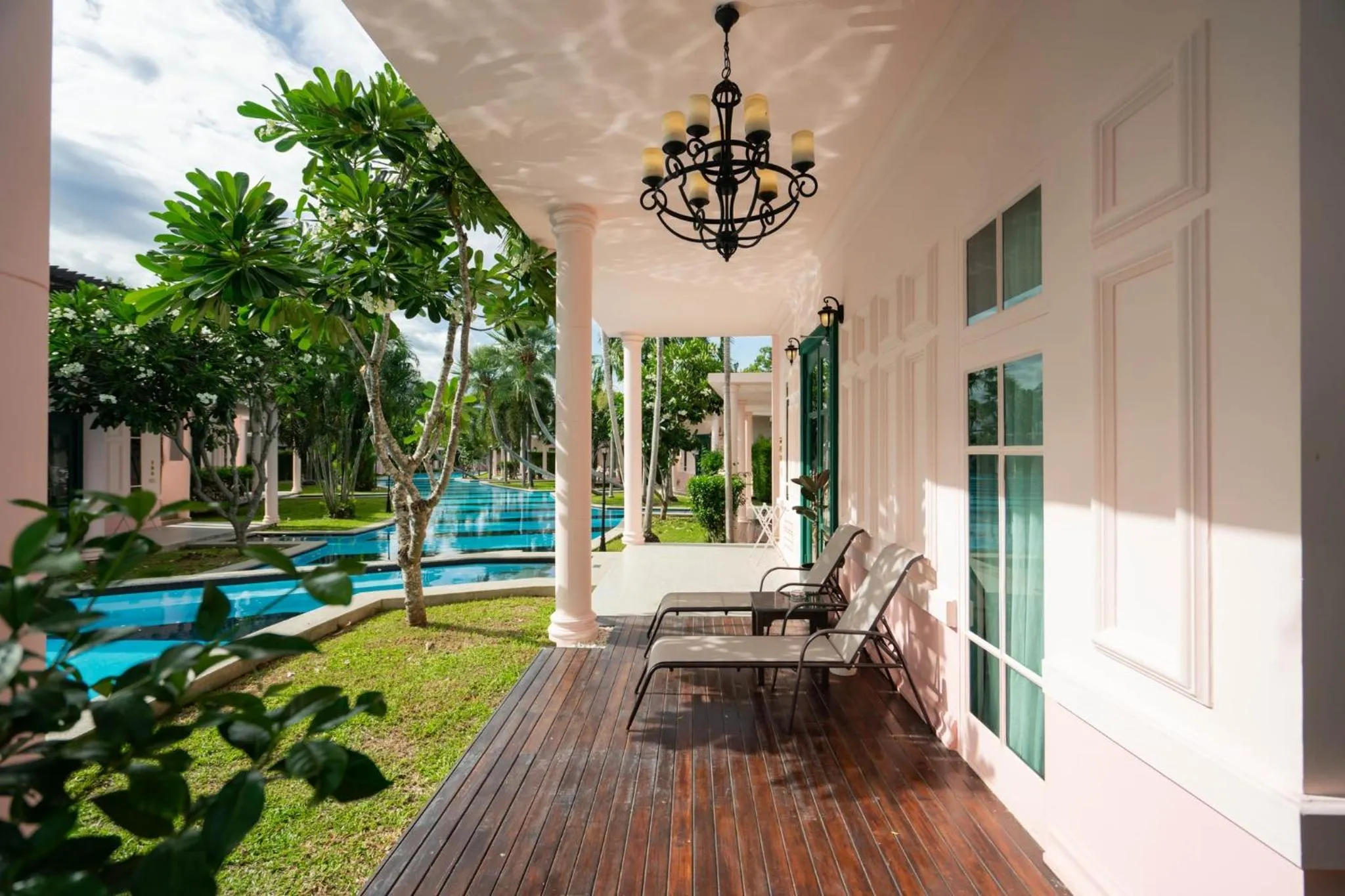 Day in The Sea-Cret Garden Hua Hin