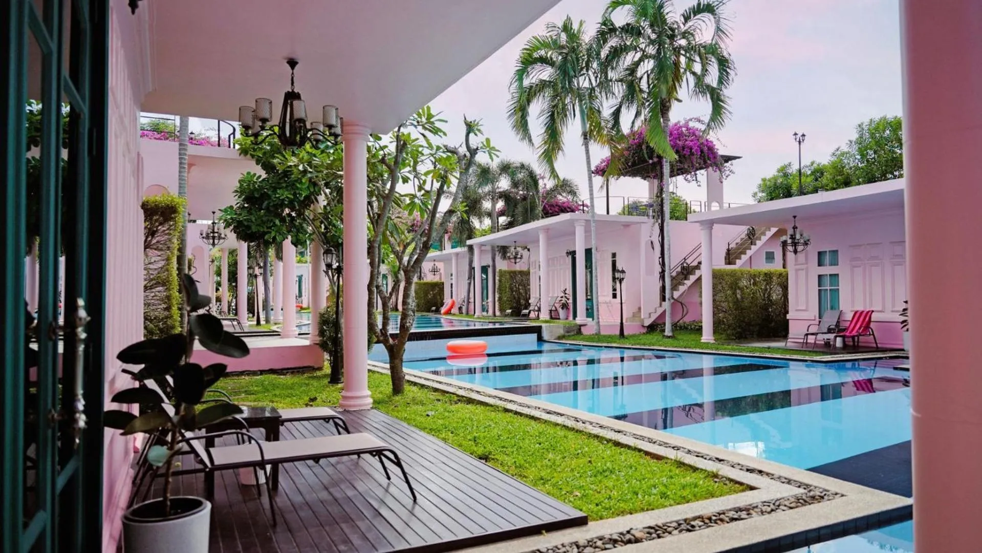 Garden in The Sea-Cret Garden Hua Hin