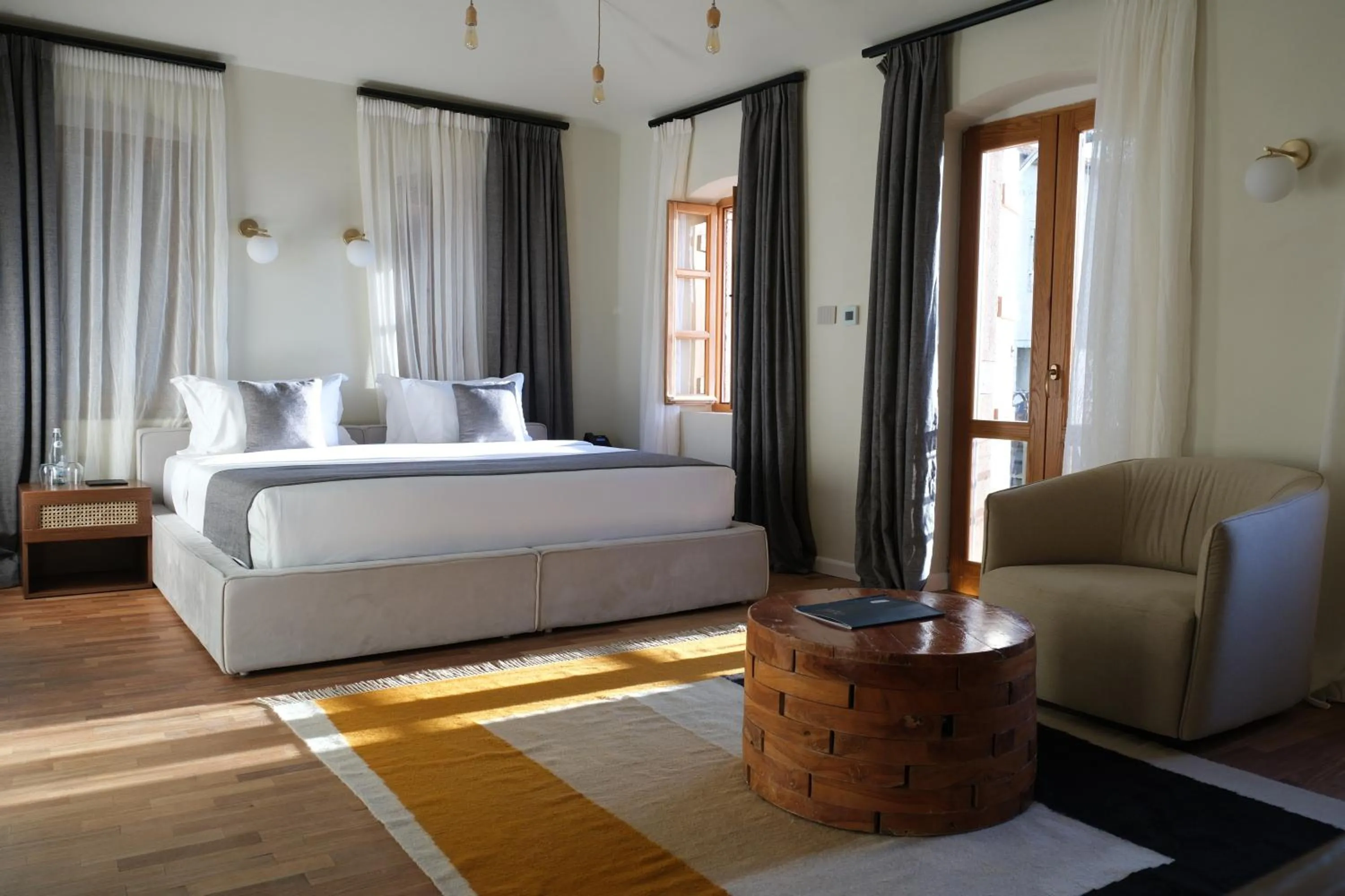 Double Room with Sea View in Zoe Hora