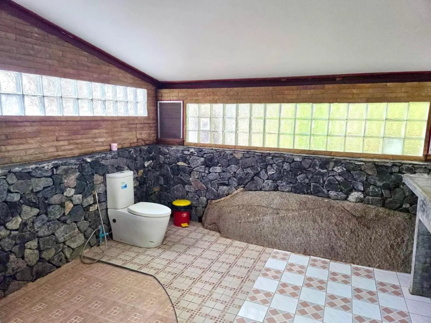 Mountain Reef Beach Resort