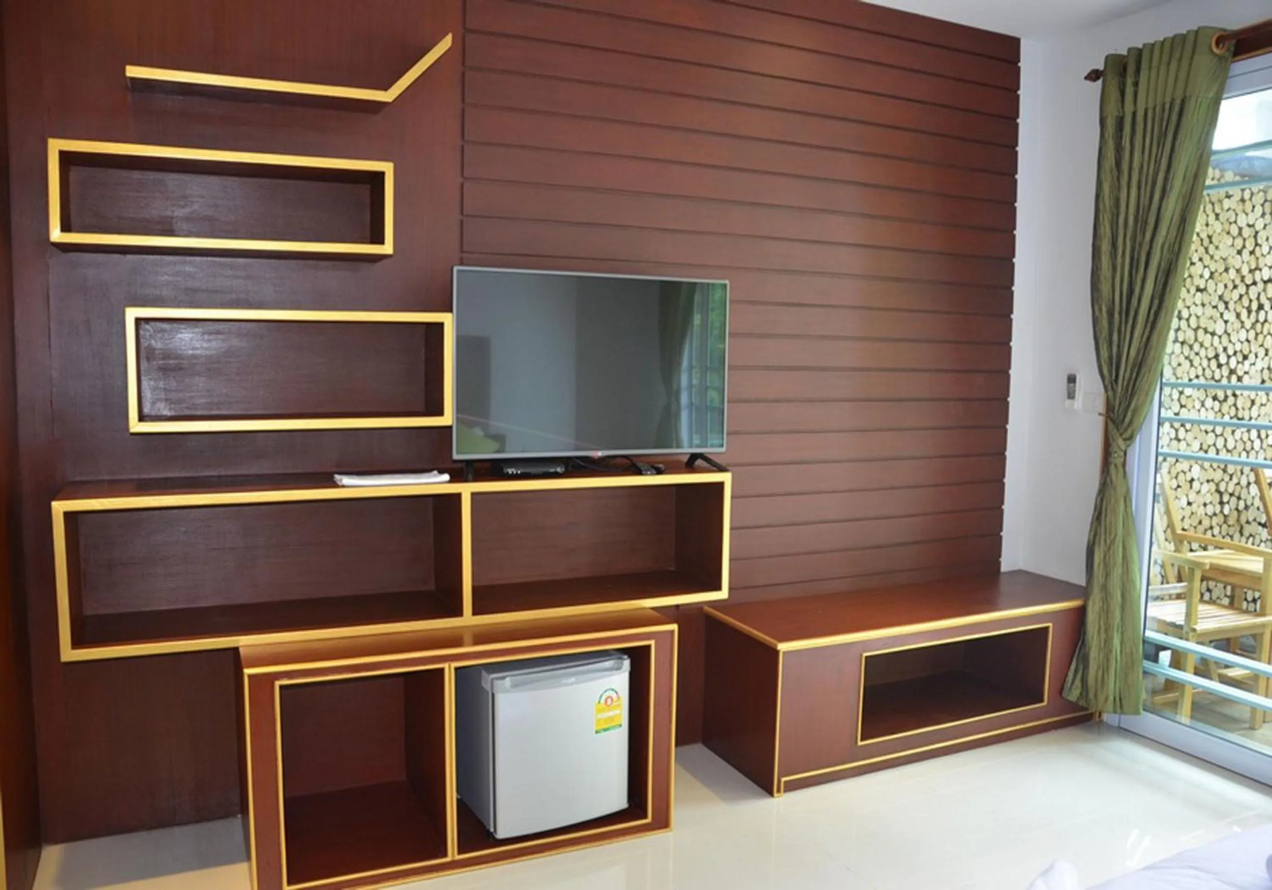 TV and multimedia in Mountain Reef Beach Resort