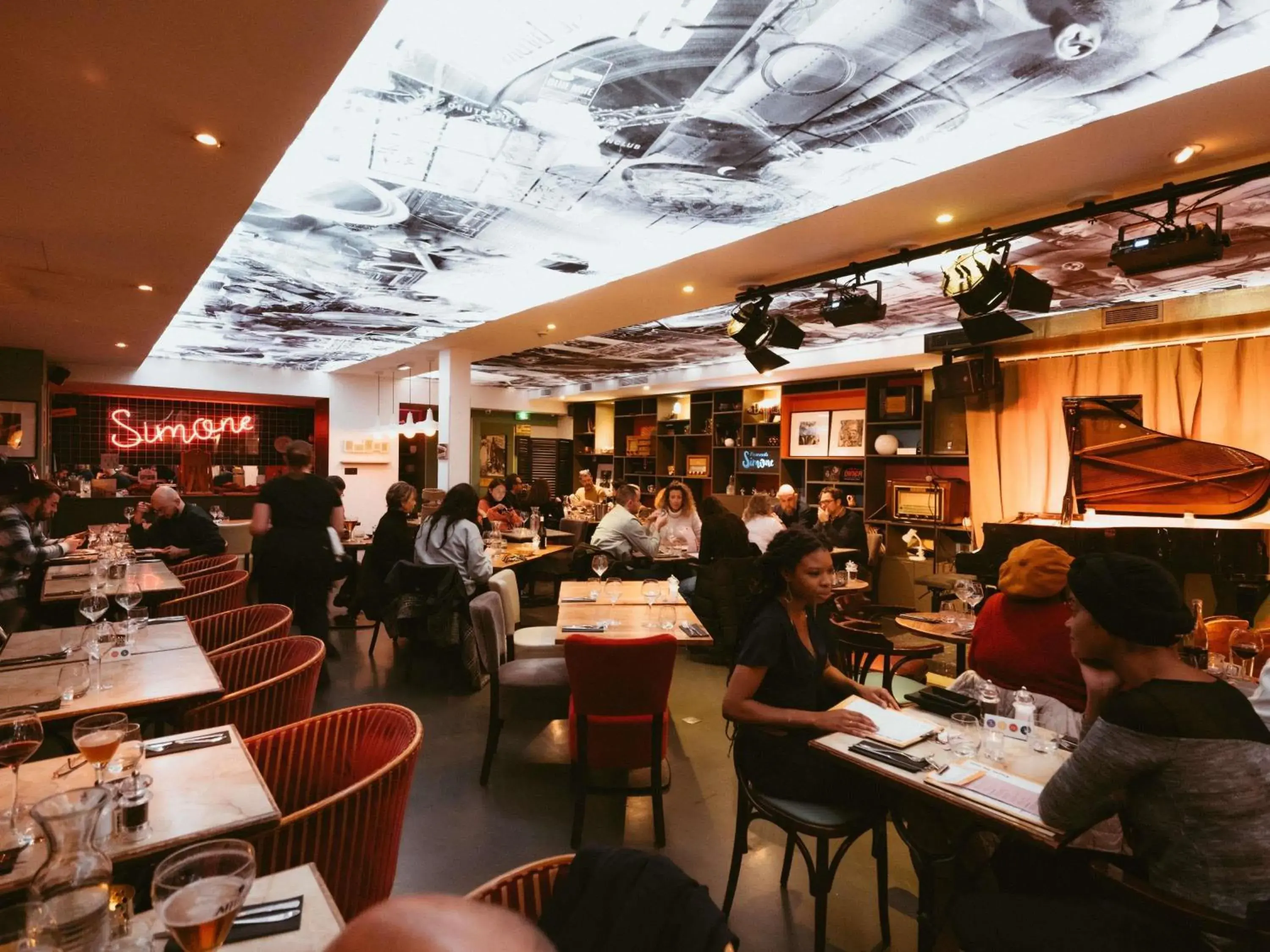 Restaurant/places to eat in Greet Hotel Lyon Confluence Restaurant/places to eat in Greet Hotel Lyon Confluence