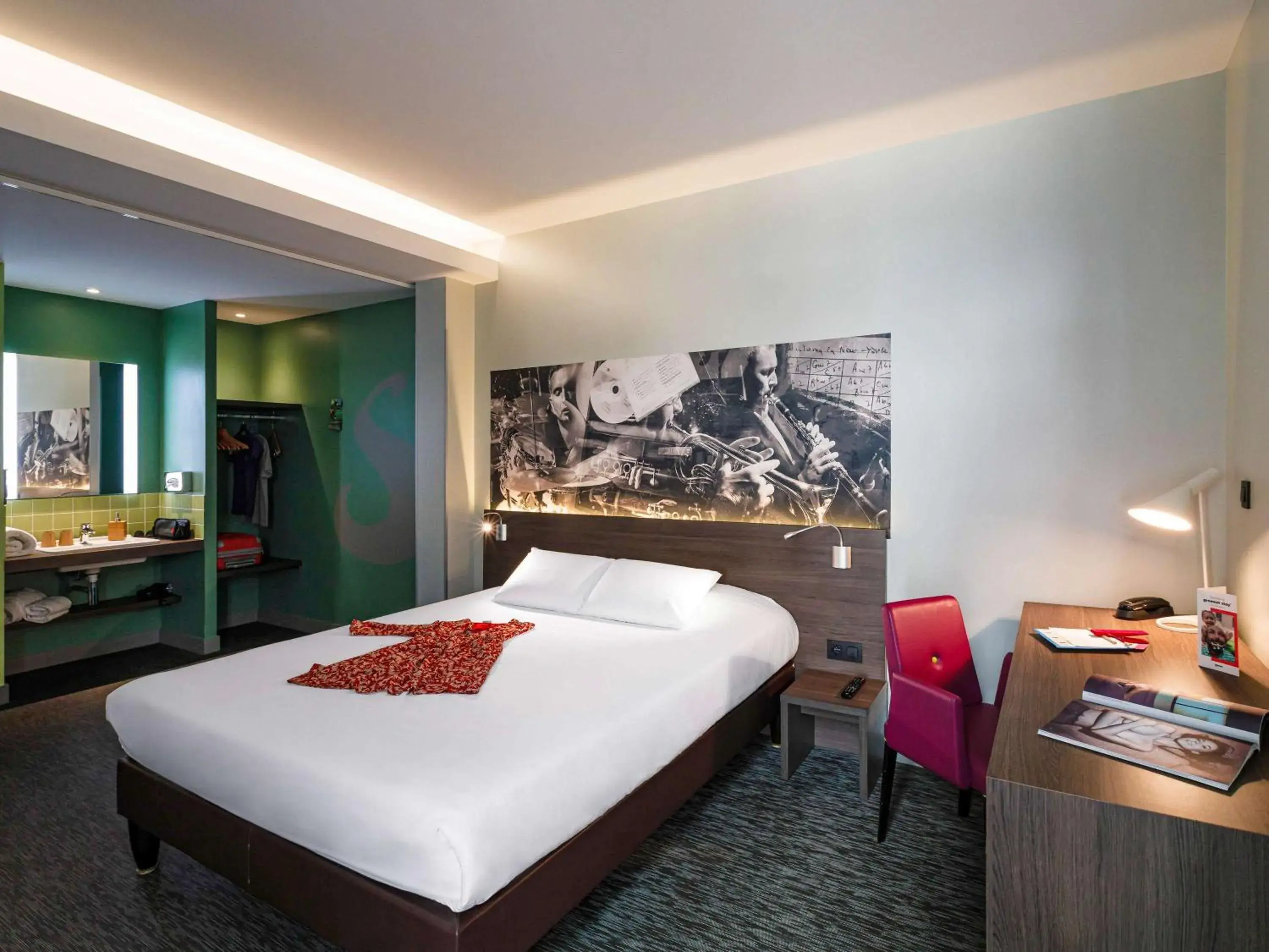 Property building, Bed in Greet Hotel Lyon Confluence Property building, Bed in Greet Hotel Lyon Confluence